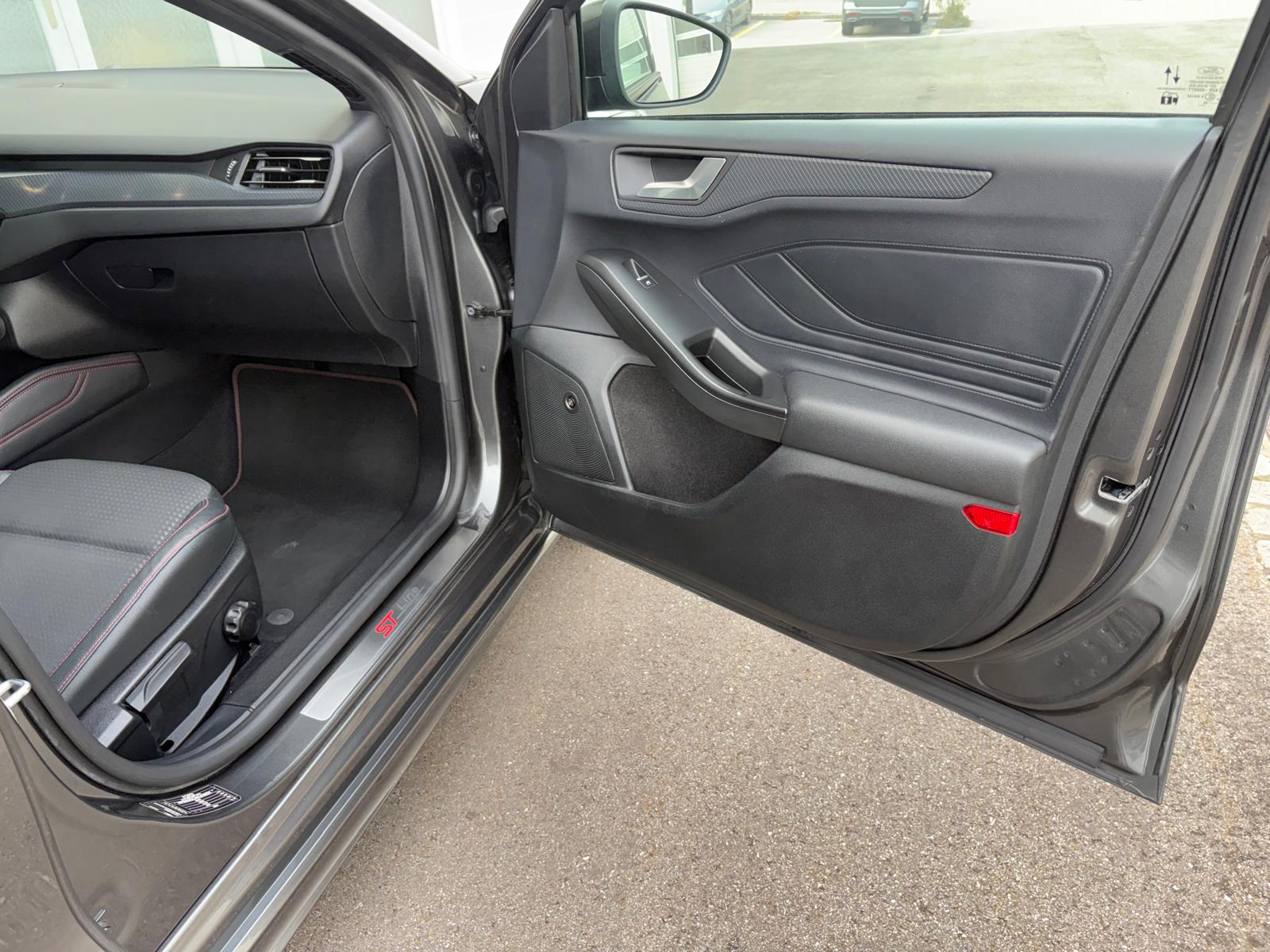FORD Focus 2.0 TDCi ST Line MFK 10.2026-image-10