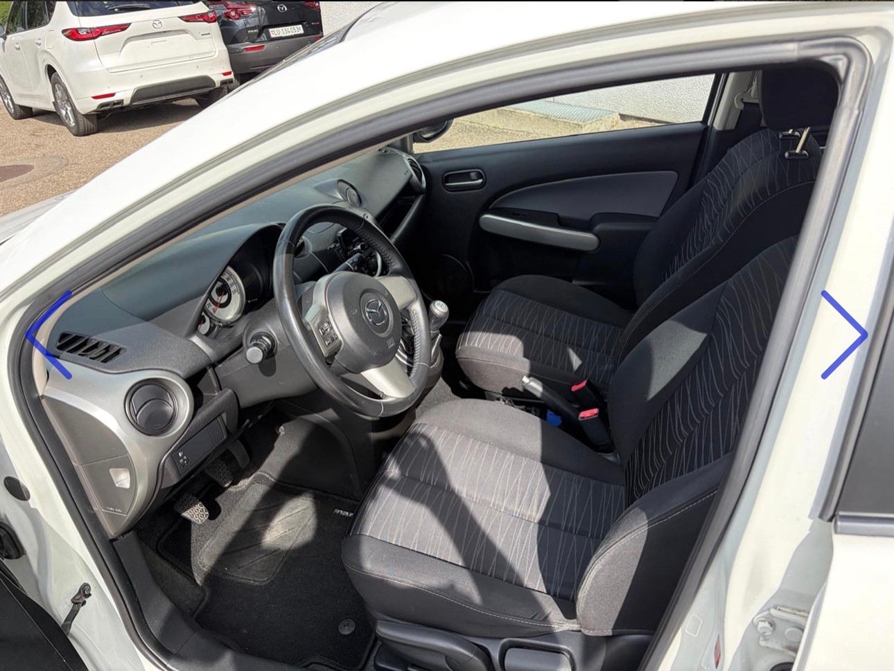 MAZDA 2 1.3i 16V Exclusive-image-4