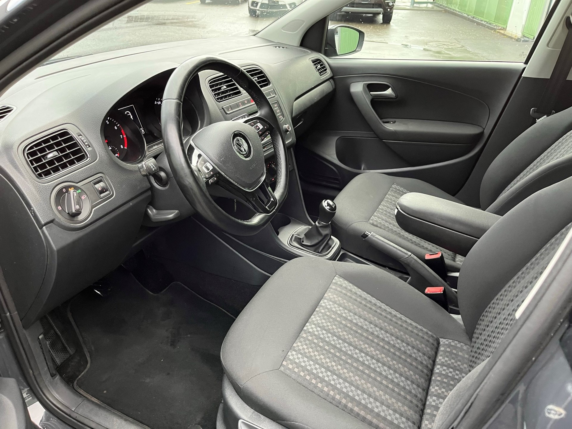 VW Polo 1.0 BMT Value-image-10