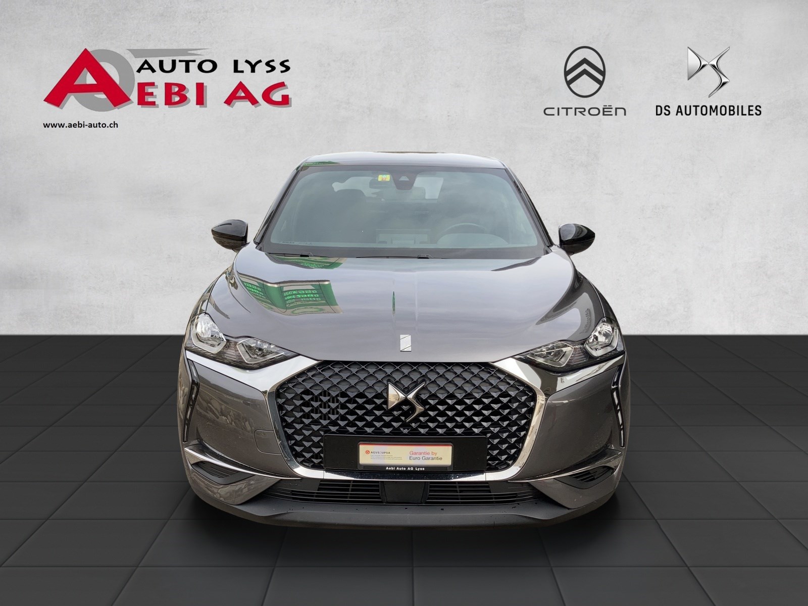DS AUTOMOBILES DS 3 Crossback 1.2 PureTech SO Chic-showroom-element-1