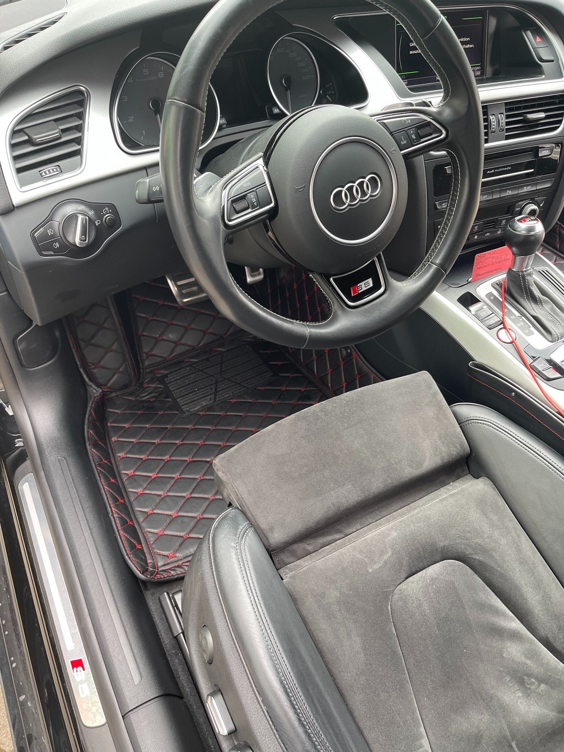AUDI S5 Sportback 3.0 TFSI quattro S-tronic-image-4