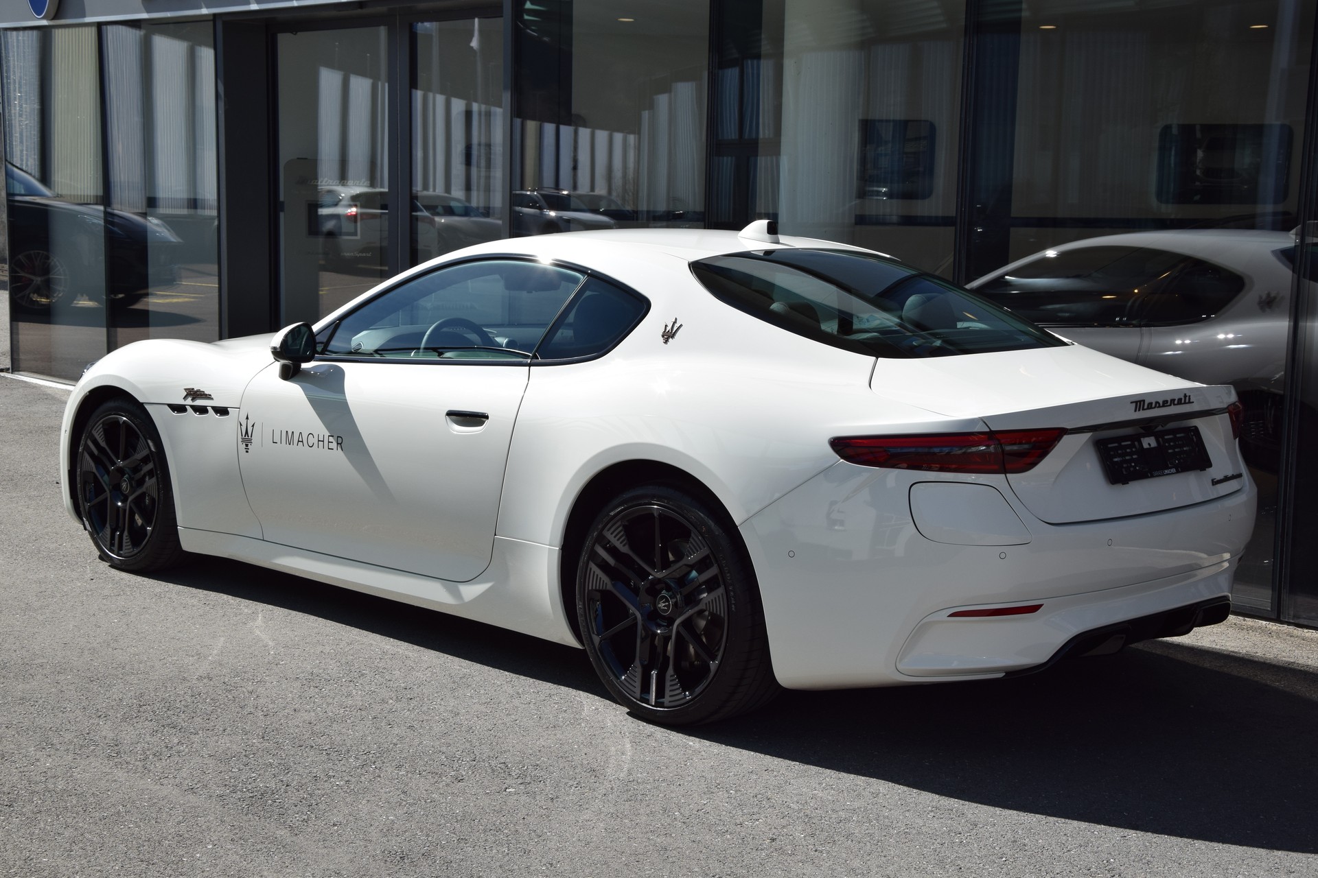 MASERATI GranTurismo Folgore-image-2