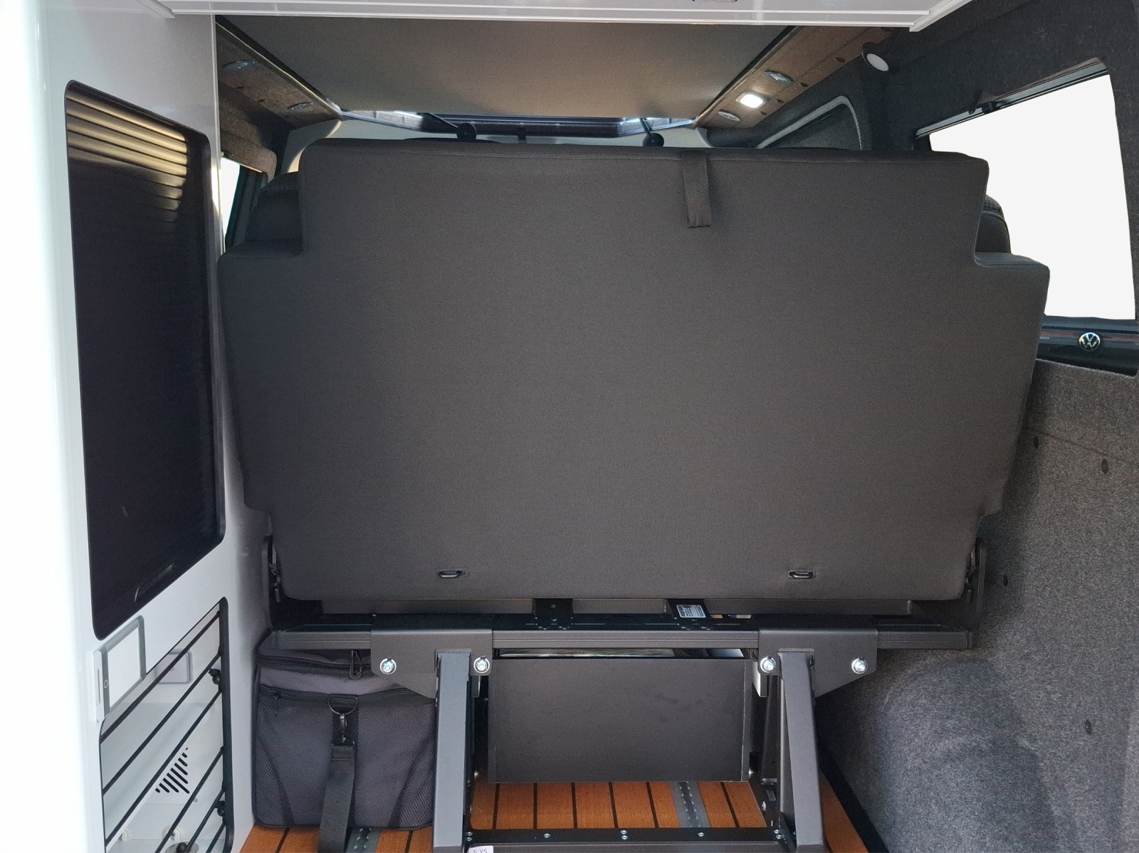 VW T6.1 2.0 TDI Envia Free 4Motion DSG-image-12