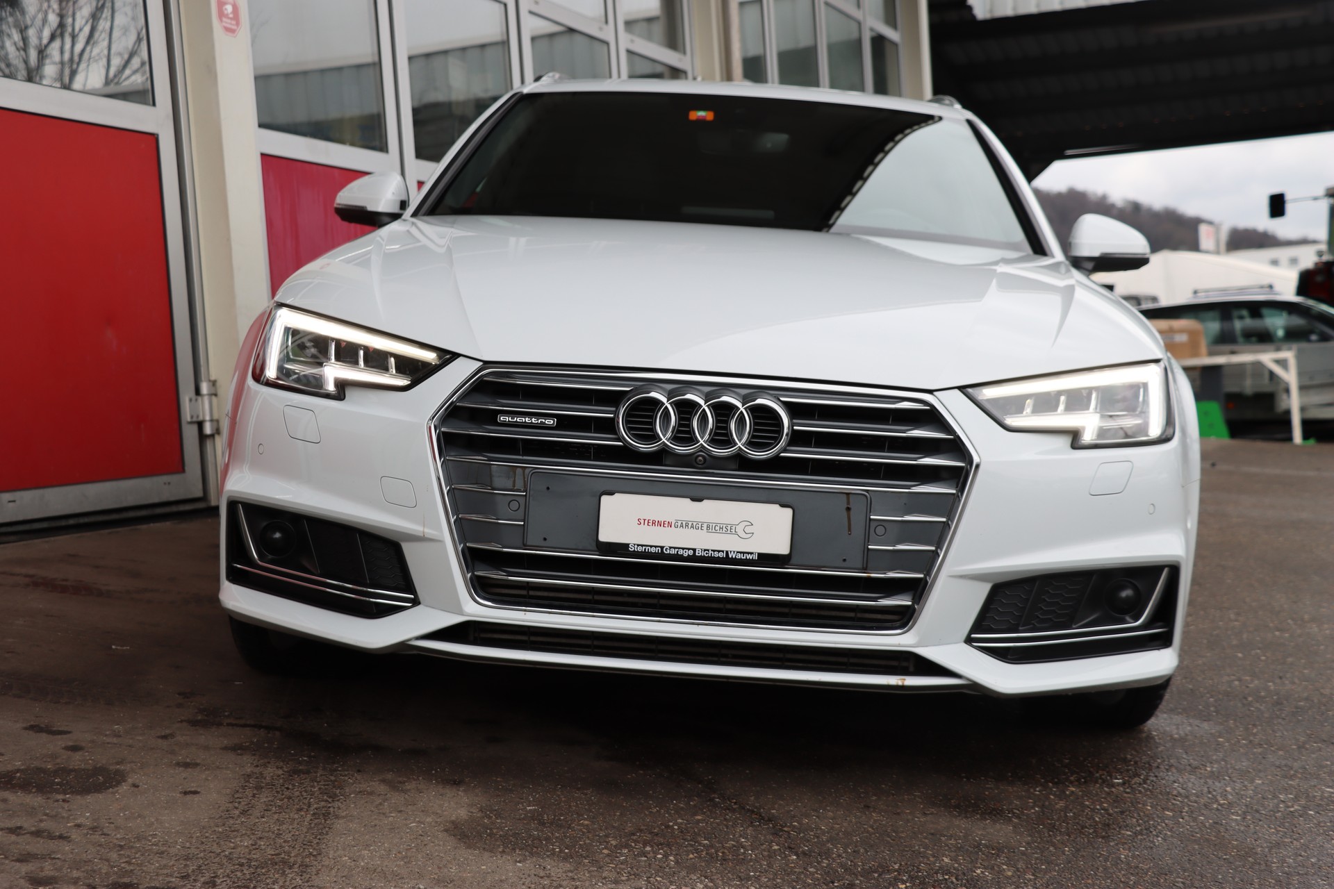 AUDI A4 Avant 3.0 TDI Sport quattro tiptronic-showroom-element-3