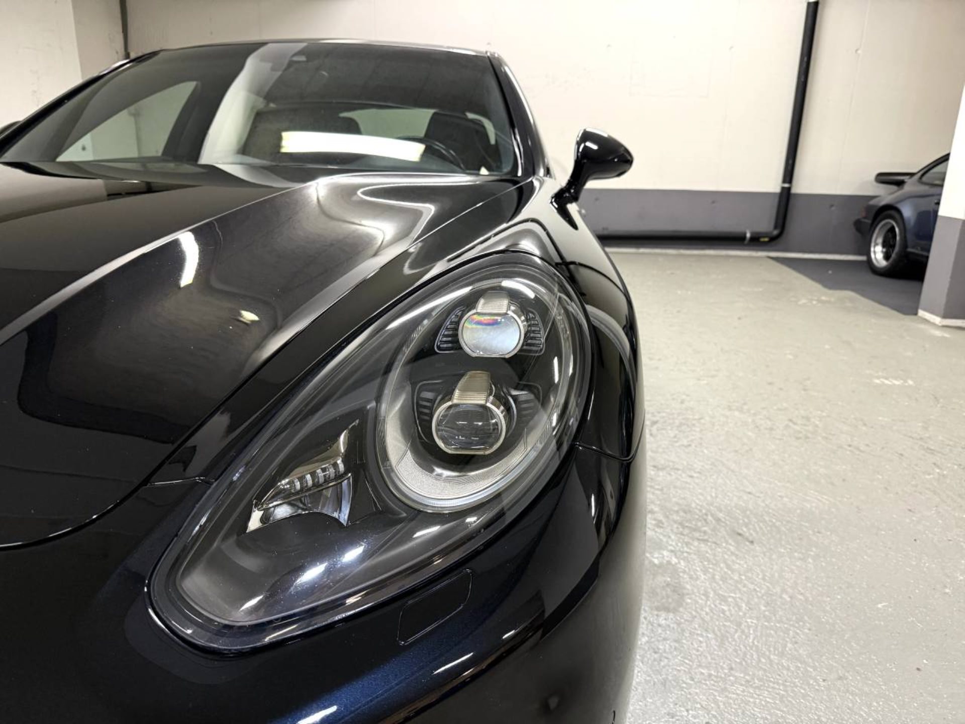 PORSCHE Panamera Turbo S-image-22