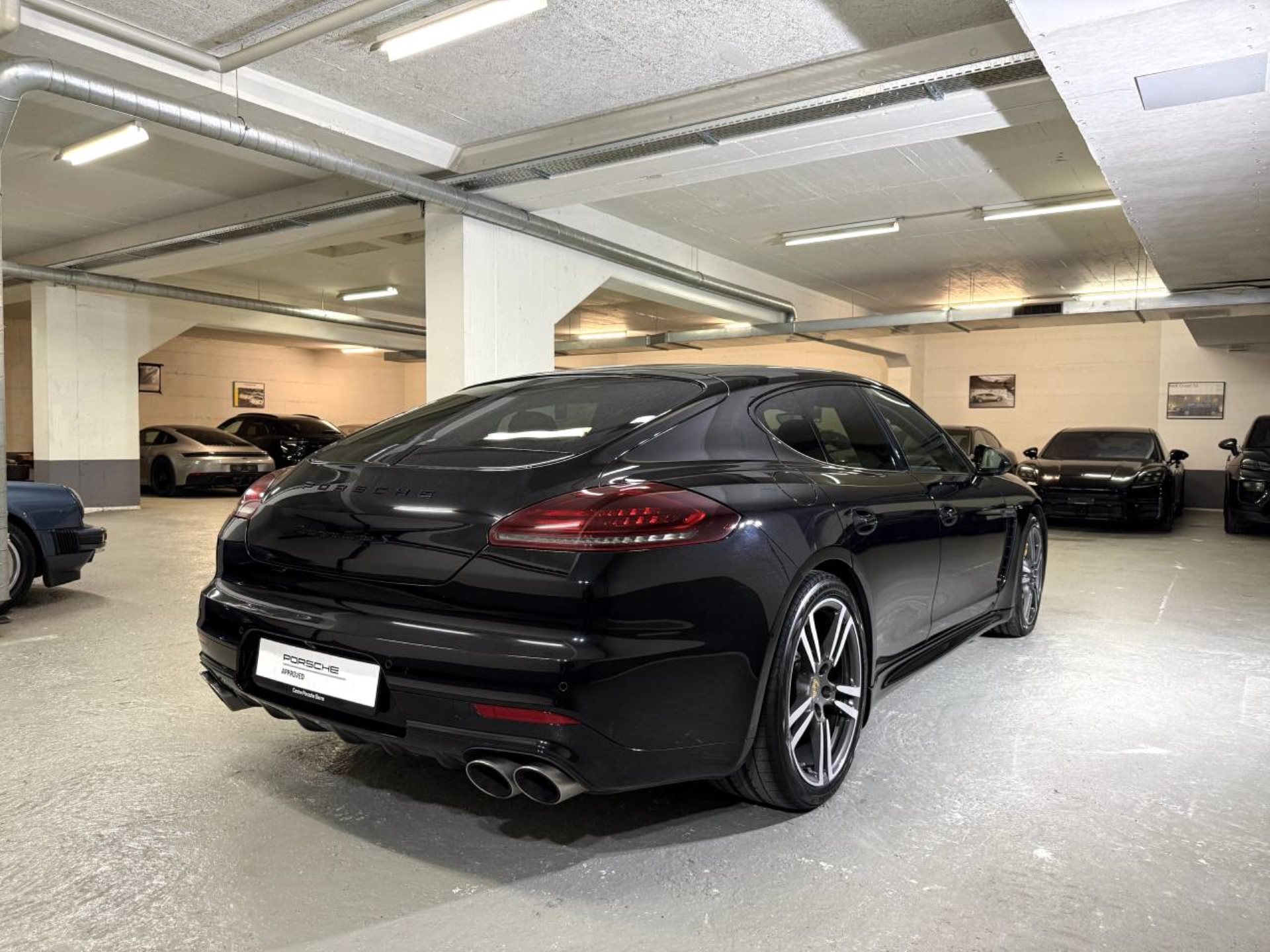 PORSCHE Panamera Turbo S-image-6