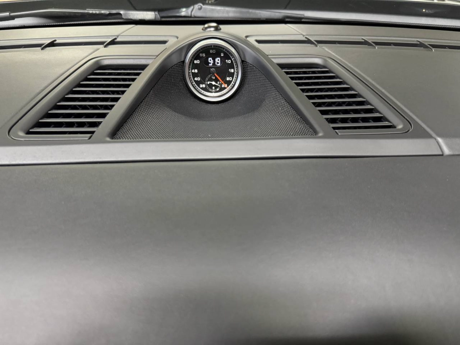 PORSCHE Panamera Turbo S-image-27