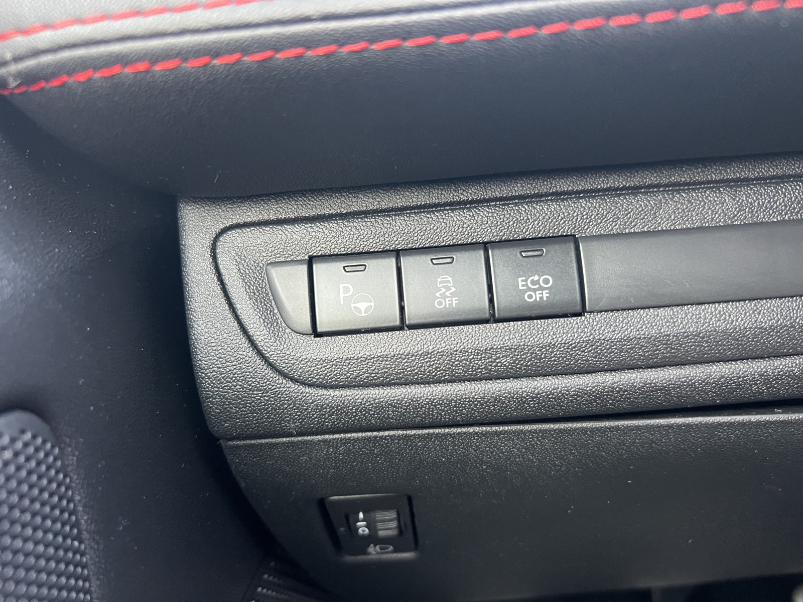 PEUGEOT 208 1.6 Turbo GTi-image-25