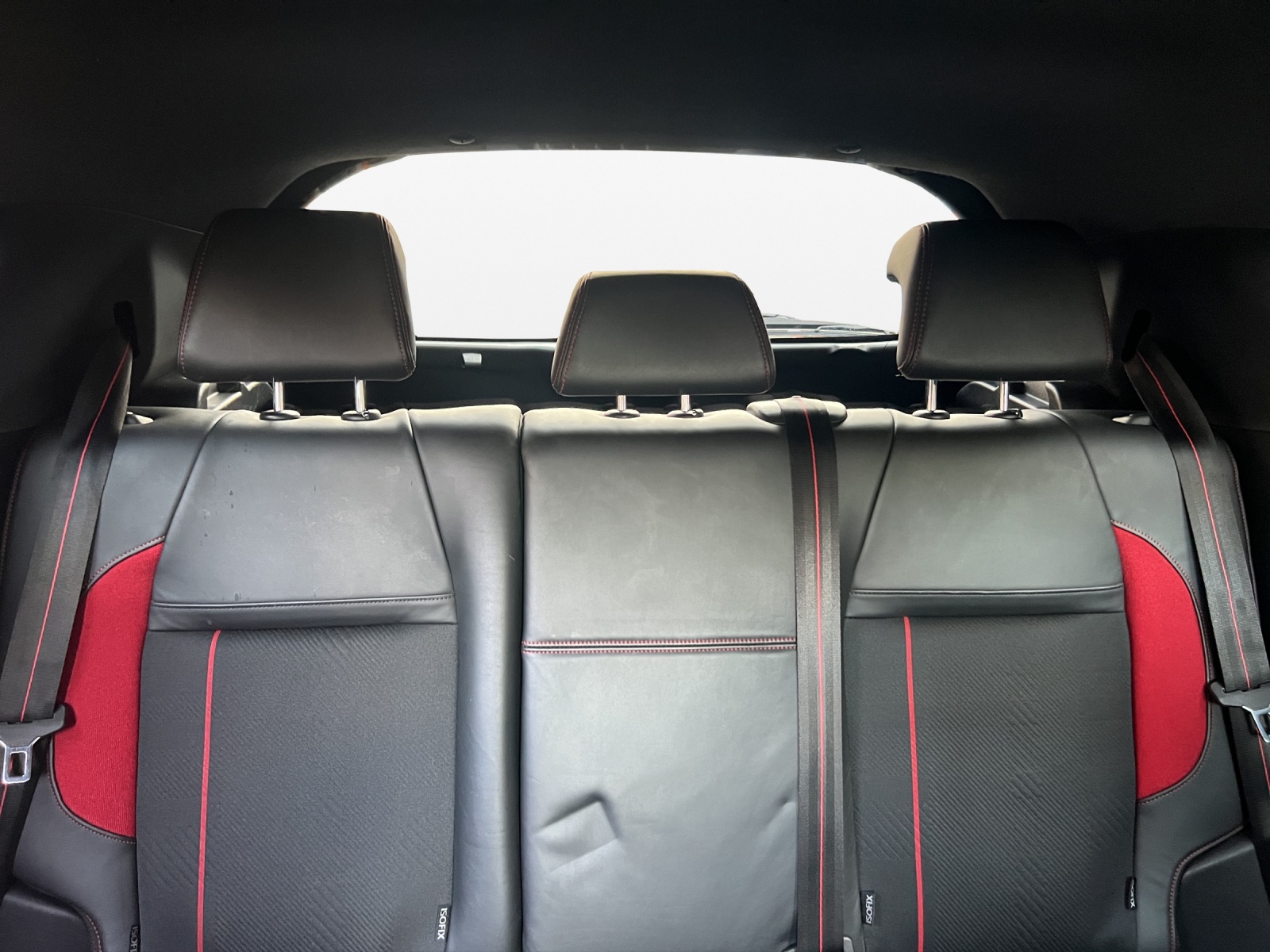 PEUGEOT 208 1.6 Turbo GTi-image-17