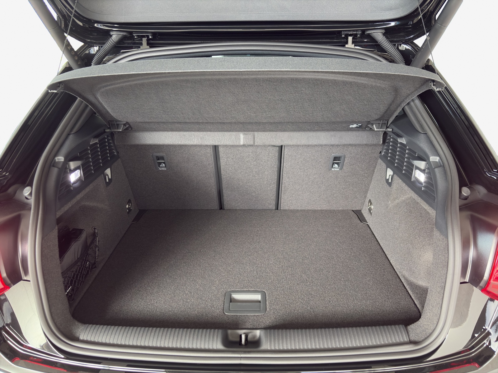 AUDI Q2 35 TFSI S line S-tronic-image-4