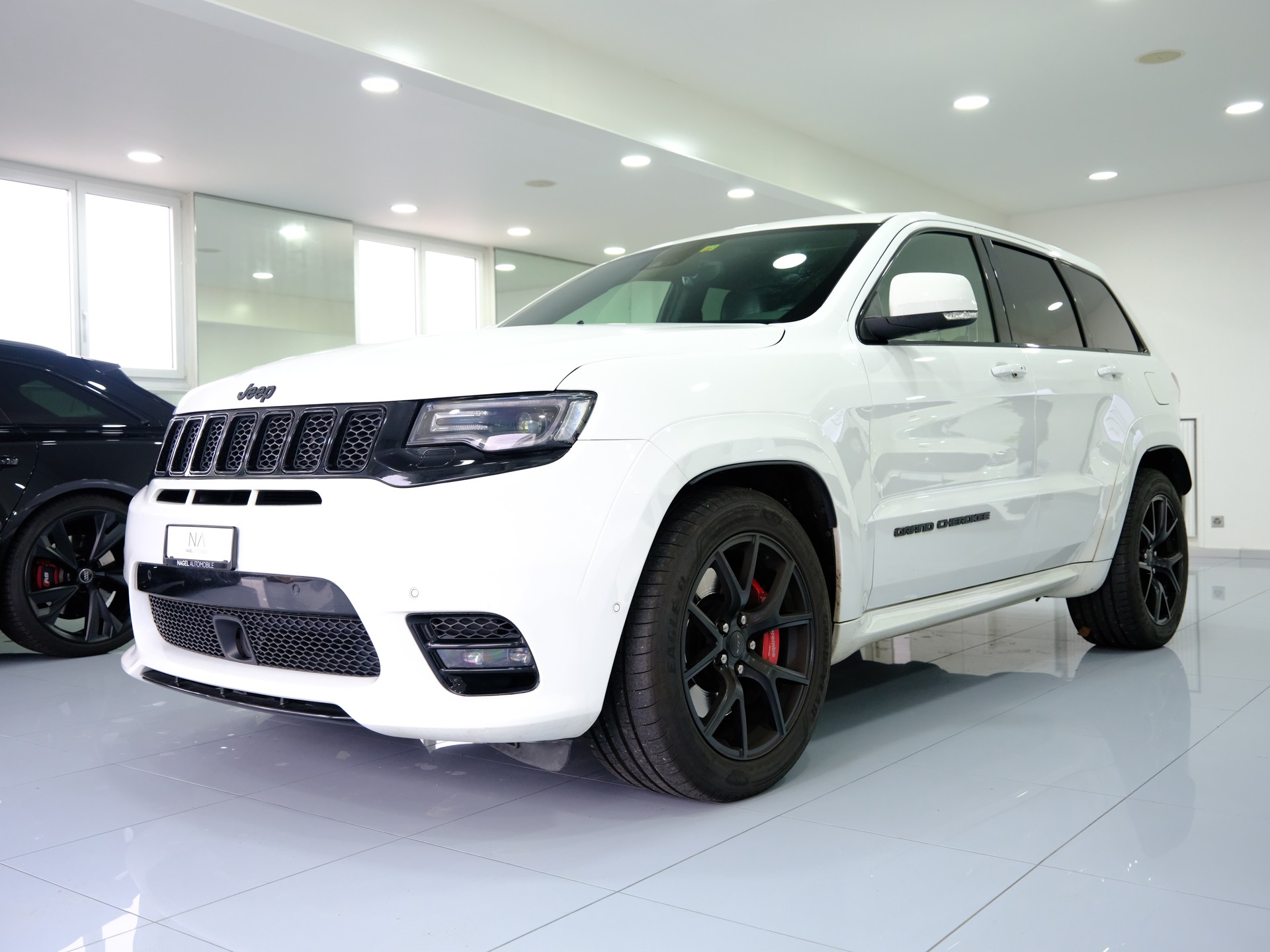 JEEP Grand Cherokee 6.4 V8 HEMI SRT8 Automatic-image-5