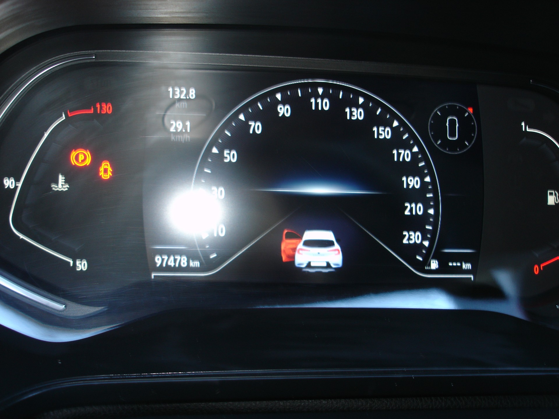 RENAULT Captur 1.3 TCe EDC Intens EDC-image-12