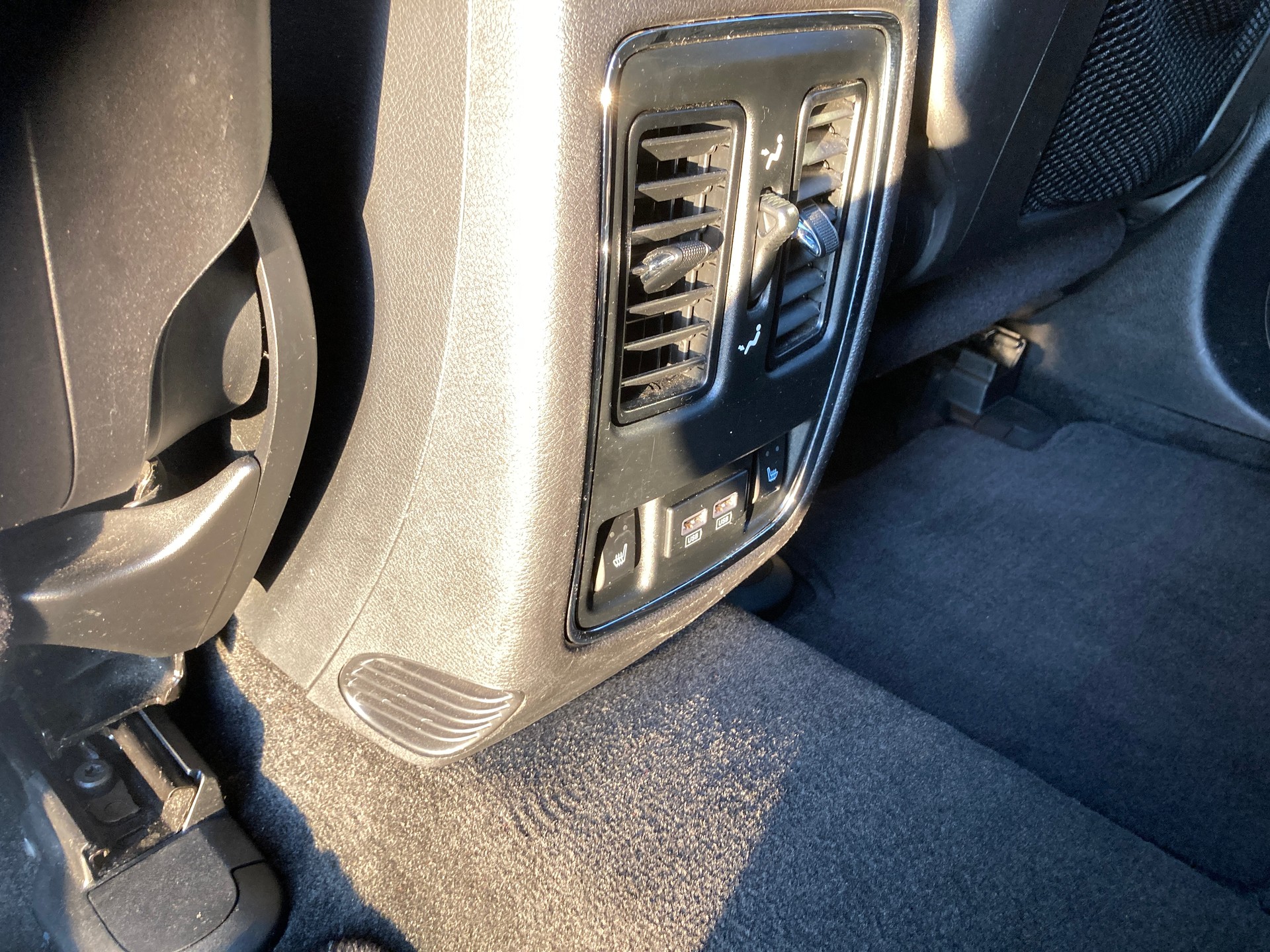 JEEP Grand Cherokee 6.4 V8 HEMI SRT8 Automatic-image-10
