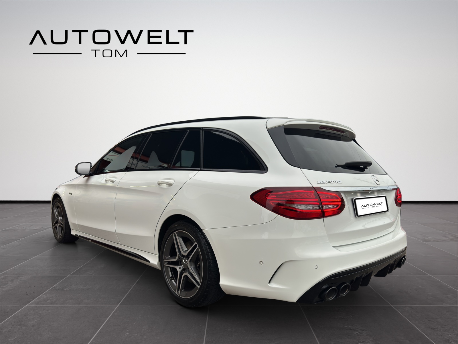 MERCEDES-BENZ *FACELIFT* C 43 AMG 4Matic 9G-Tronic-image-2