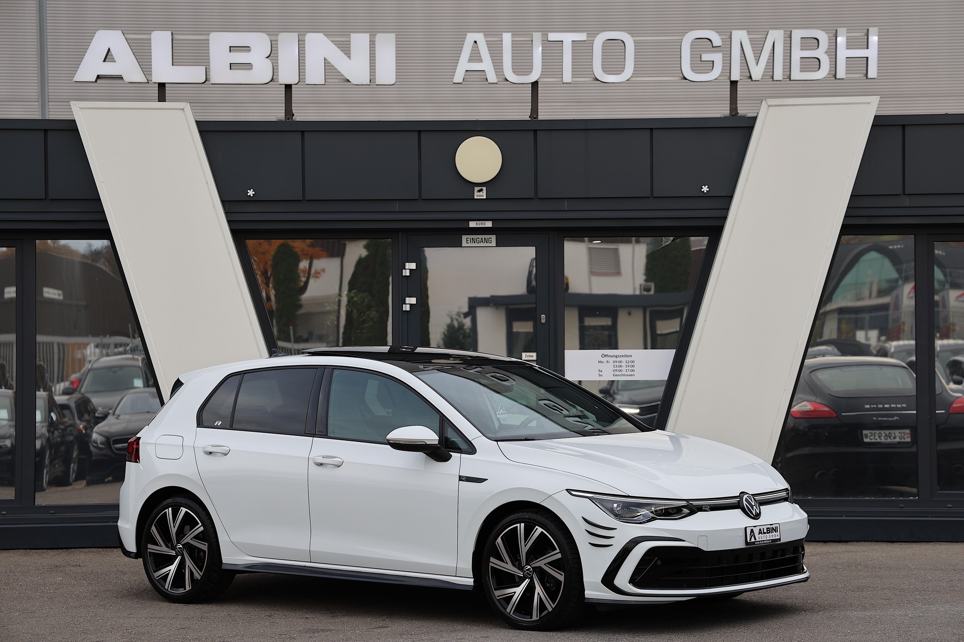 VW Golf 2.0 TDI R-Line DSG-image-1