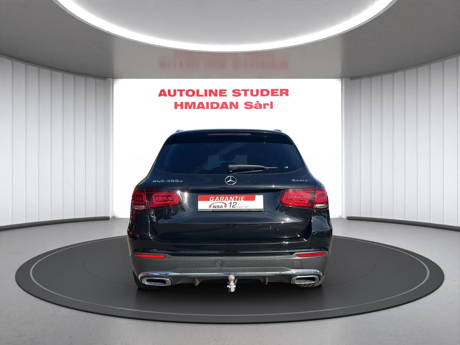 MERCEDES-BENZ GLC 300 e AMG Line Plus 4Matic 9G-Tronic-image-5