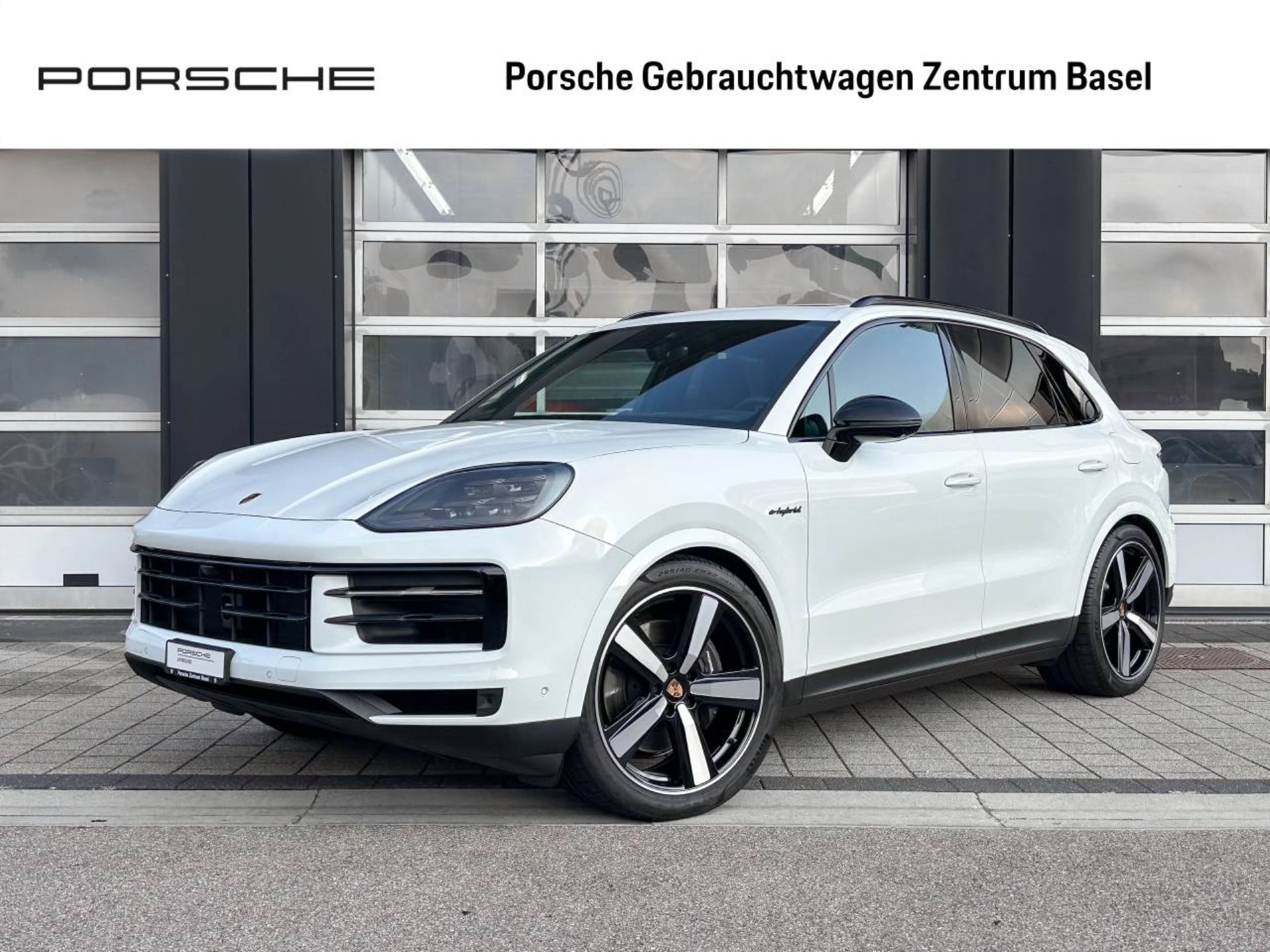PORSCHE Cayenne E-Hybrid-image-0