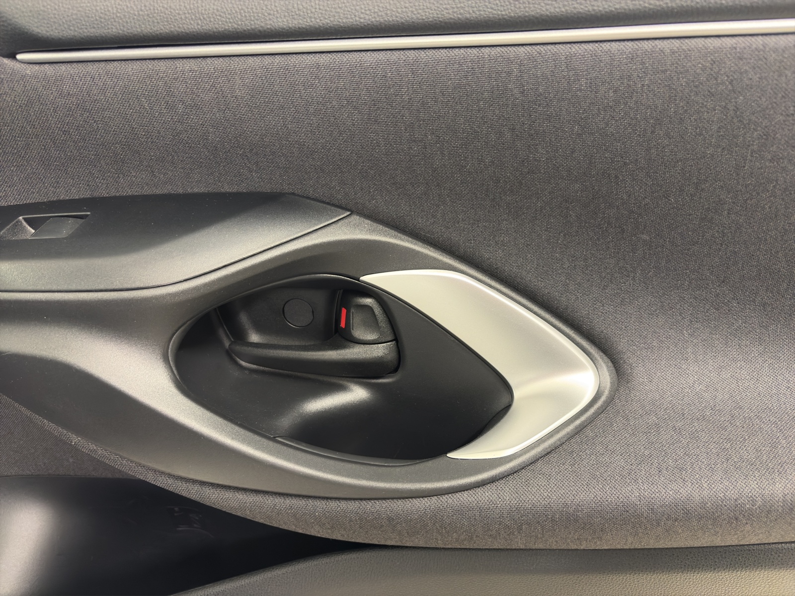 TOYOTA Yaris 1.5 Comfort e-CVT-image-10