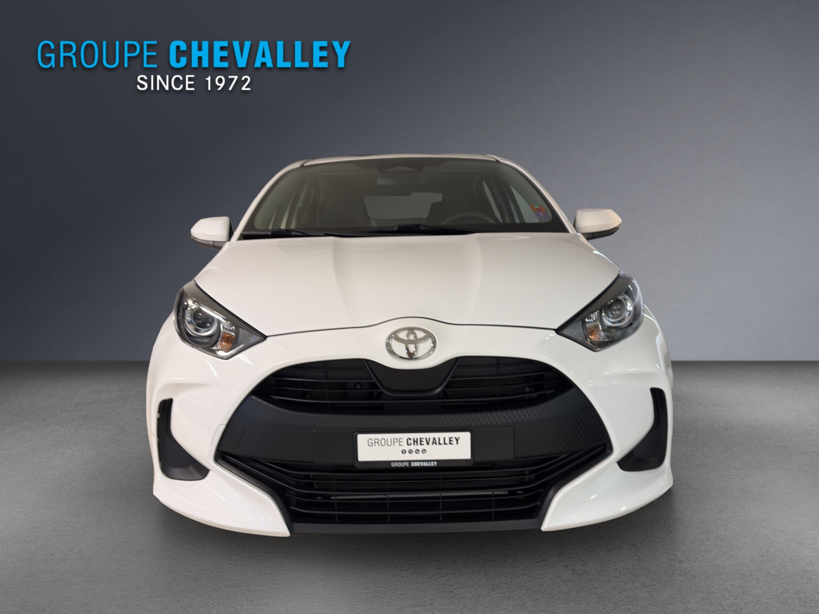 TOYOTA Yaris 1.5 Comfort e-CVT-image-1