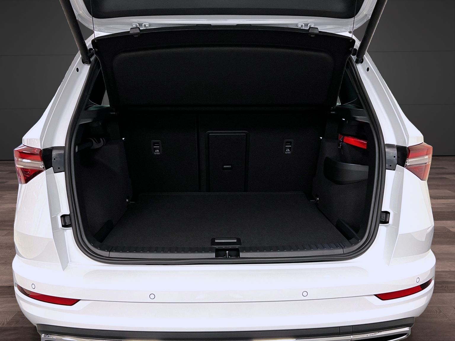 SKODA Karoq 1.5 TSI SportLine DSG-image-12