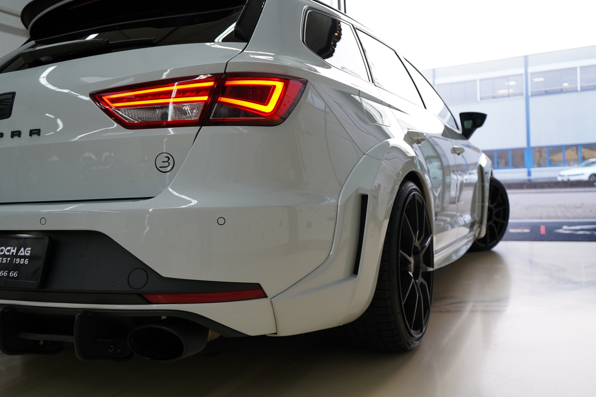 SEAT Leon ST 2.0 TSI Cupra 280 DSG / JE Design- Wide Body* Grail Auspuff*-image-13