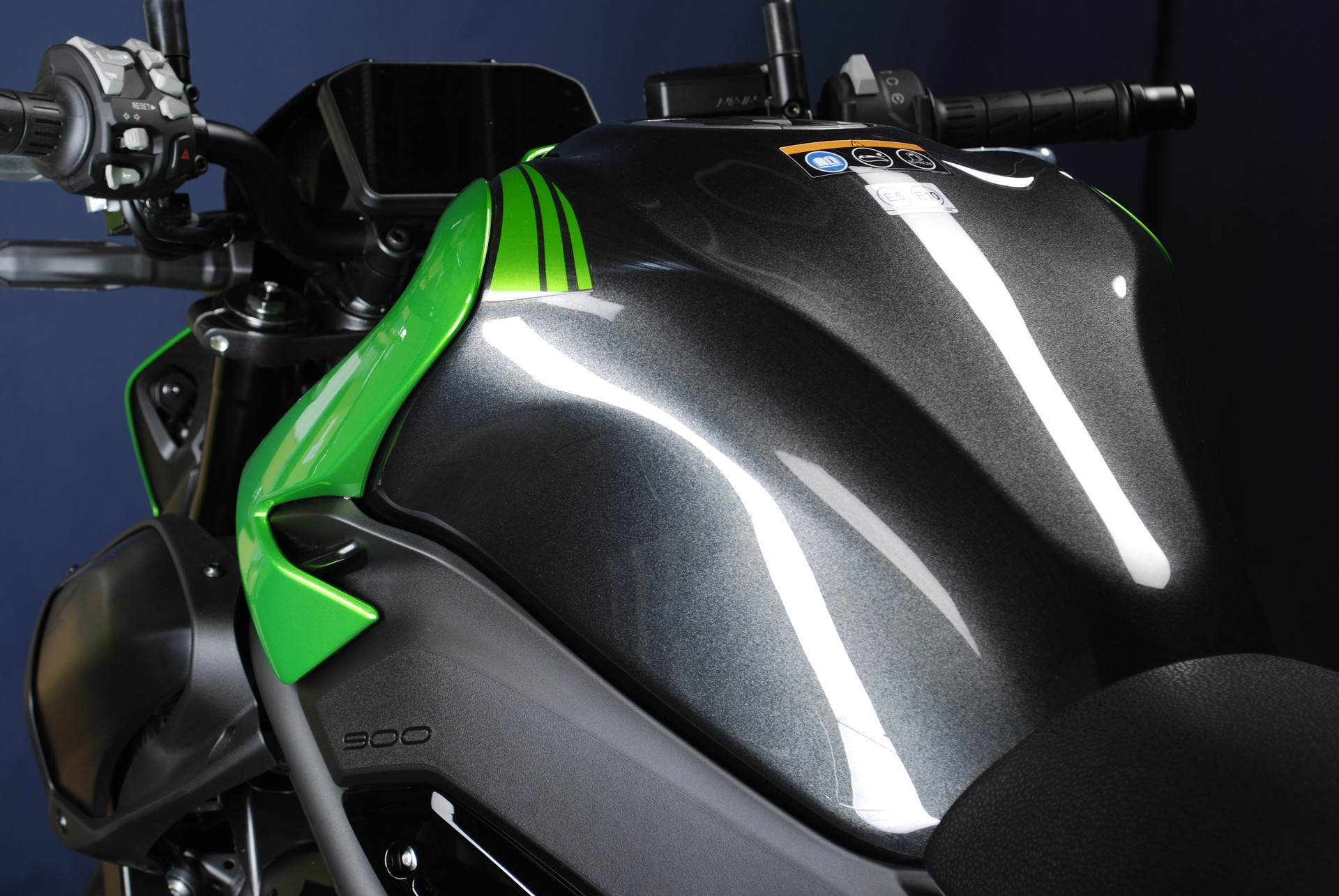 KAWASAKI Z 900 (70kW) MY26-image-13