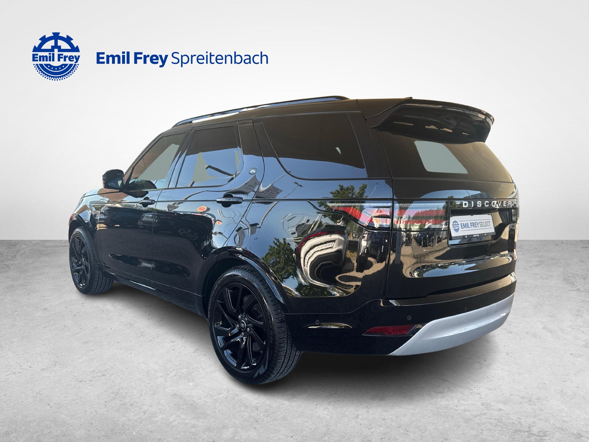 LAND ROVER Discovery 3.0 D I6 300 Metropolitan Edition-image-2