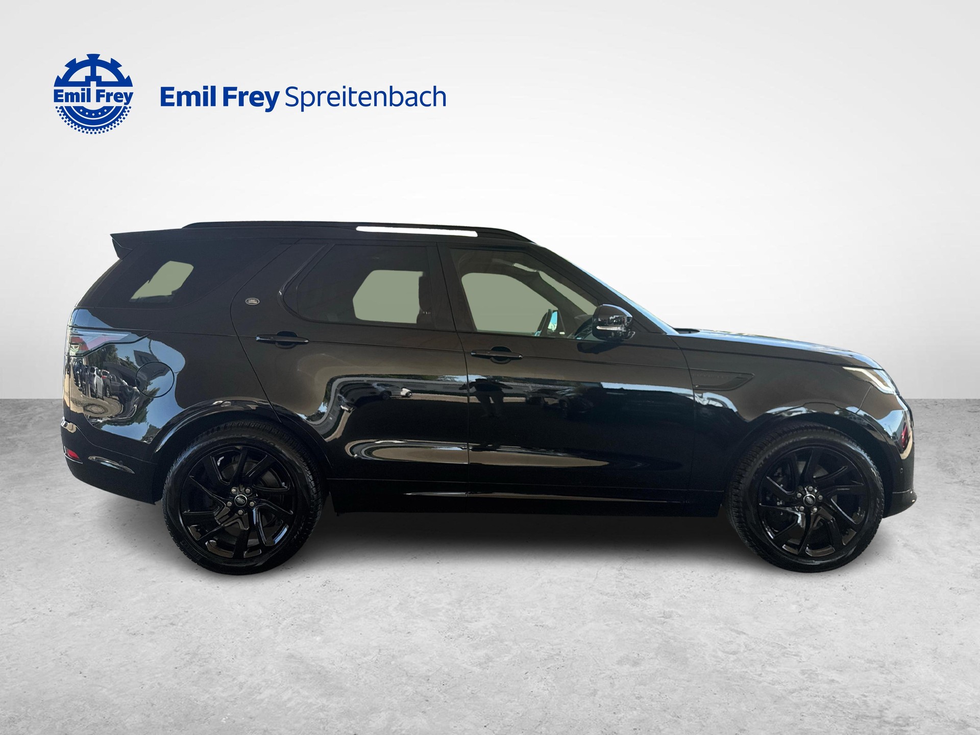 LAND ROVER Discovery 3.0 D I6 300 Metropolitan Edition-image-5