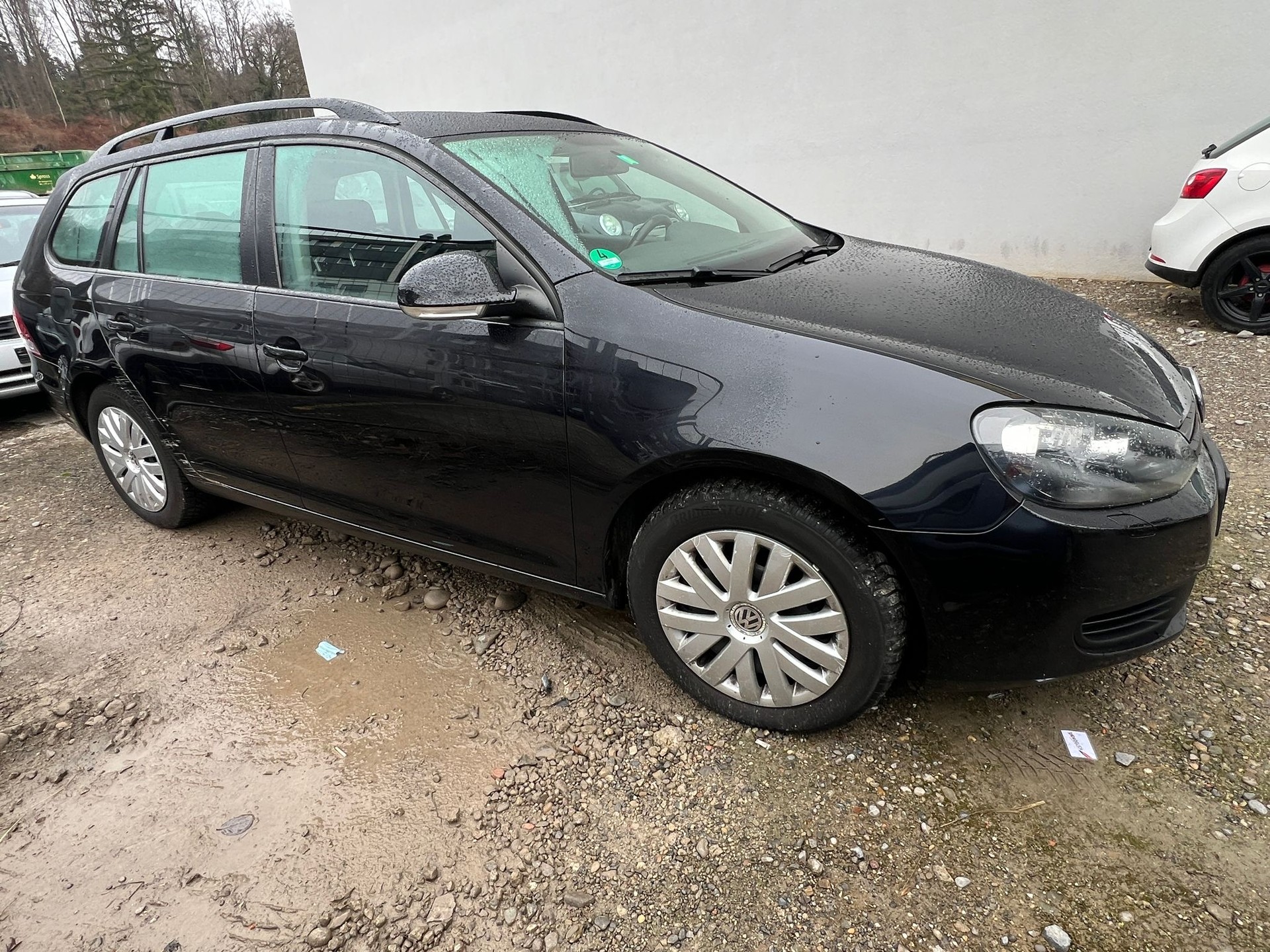 VW Golf Variant 1.6 TDI Team-image-4