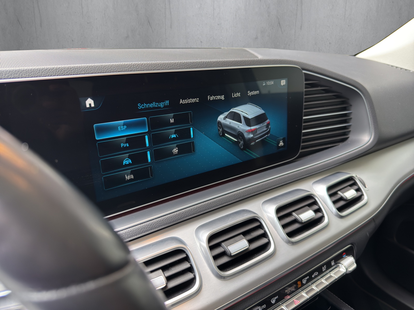 MERCEDES-BENZ GLE 450 4Matic AMG Line 9G-Tronic-image-12