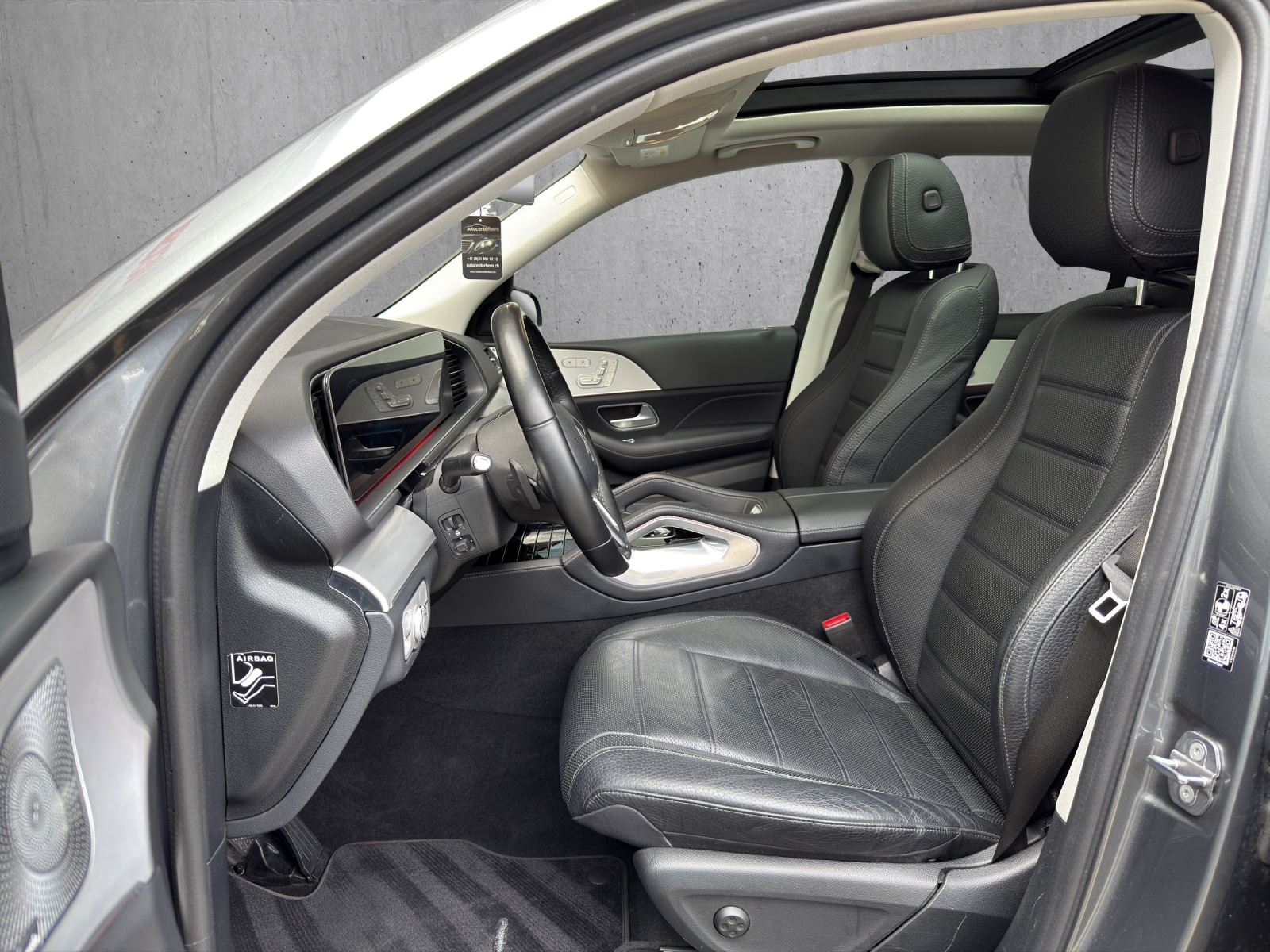 MERCEDES-BENZ GLE 450 4Matic AMG Line 9G-Tronic-image-10