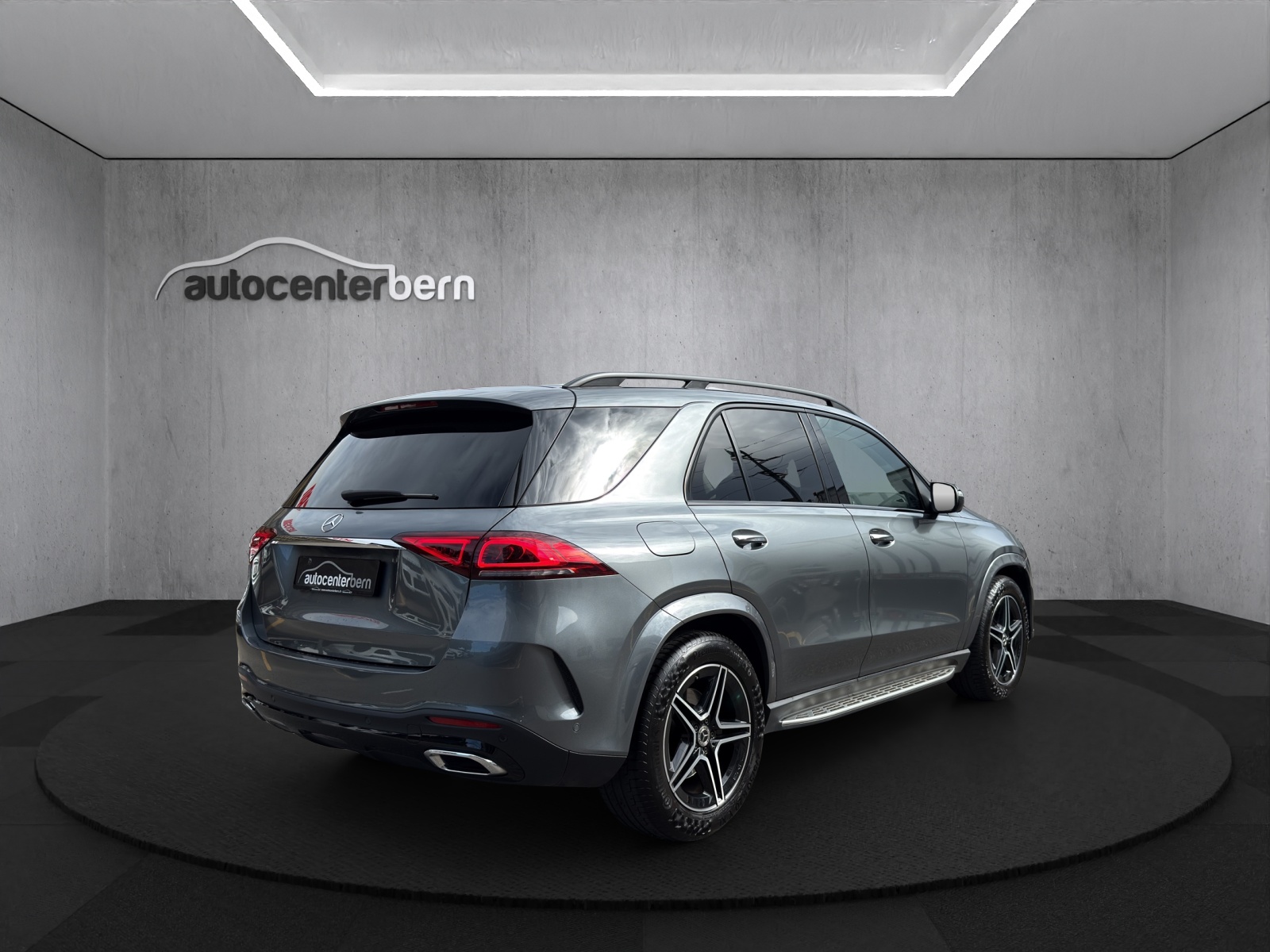 MERCEDES-BENZ GLE 450 4Matic AMG Line 9G-Tronic-image-6