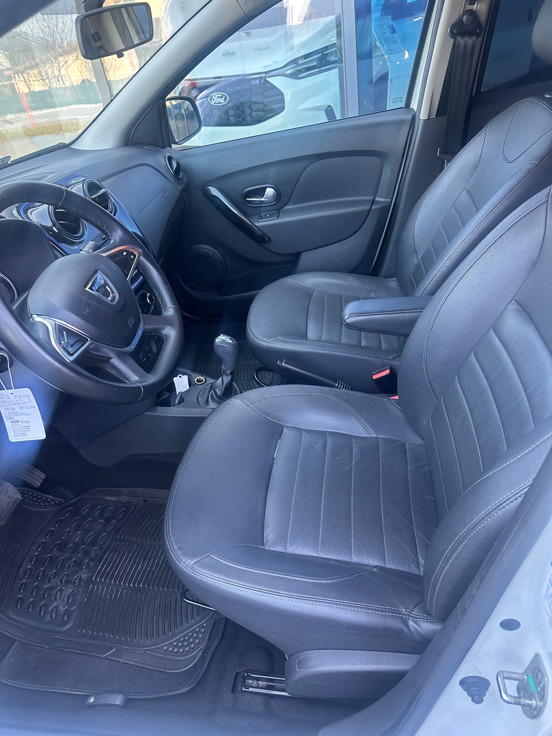 DACIA Logan MCV 0.9 TCe Stepway S/S-image-10