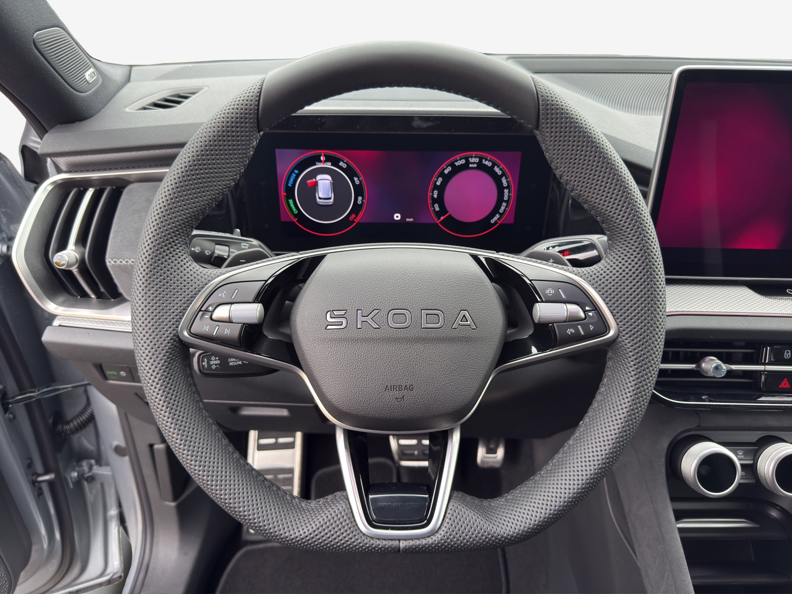 SKODA Kodiaq 1.5 TSI PHEV Sportline-image-9
