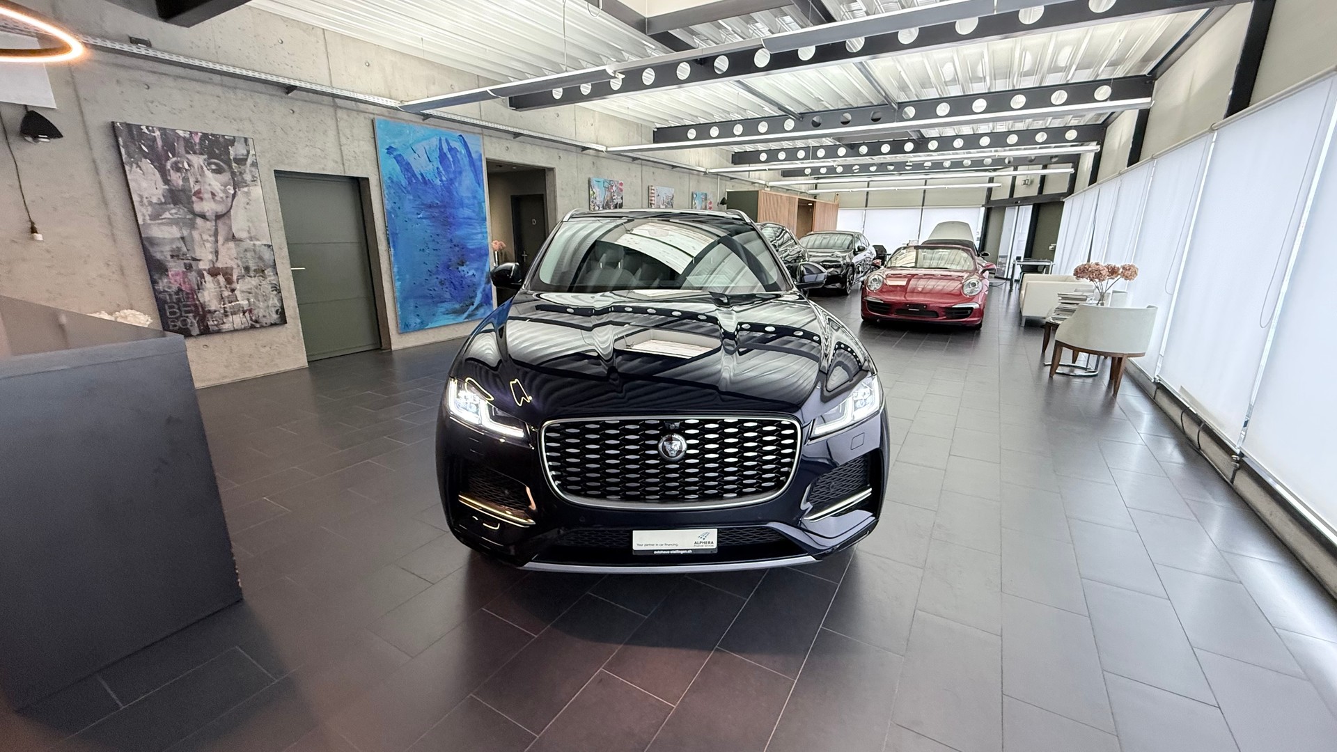 JAGUAR F-Pace 2.0 P400e AWD-image-3