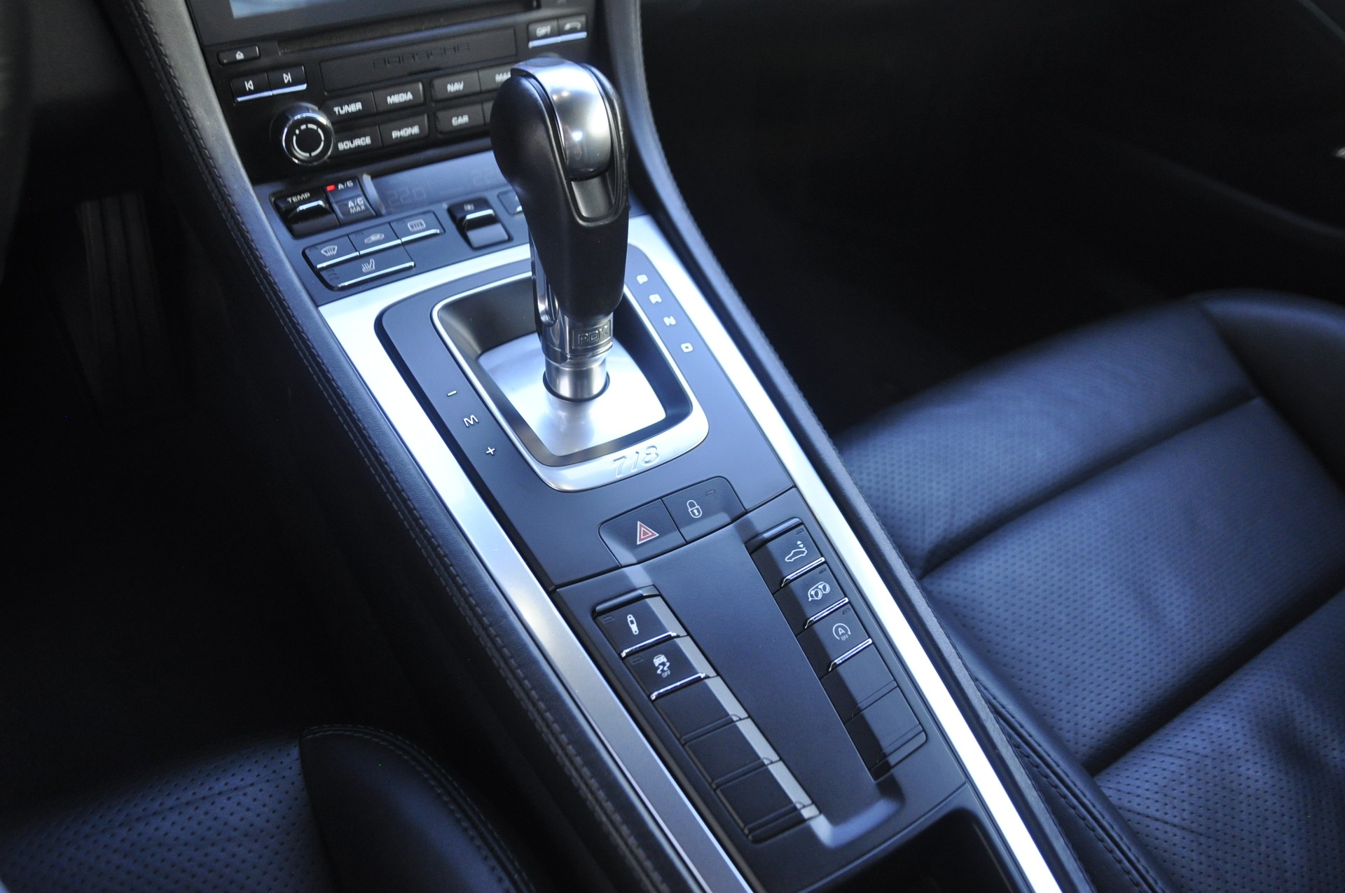 PORSCHE 718 Cayman 2.0 PDK Sport Chrono-image-11