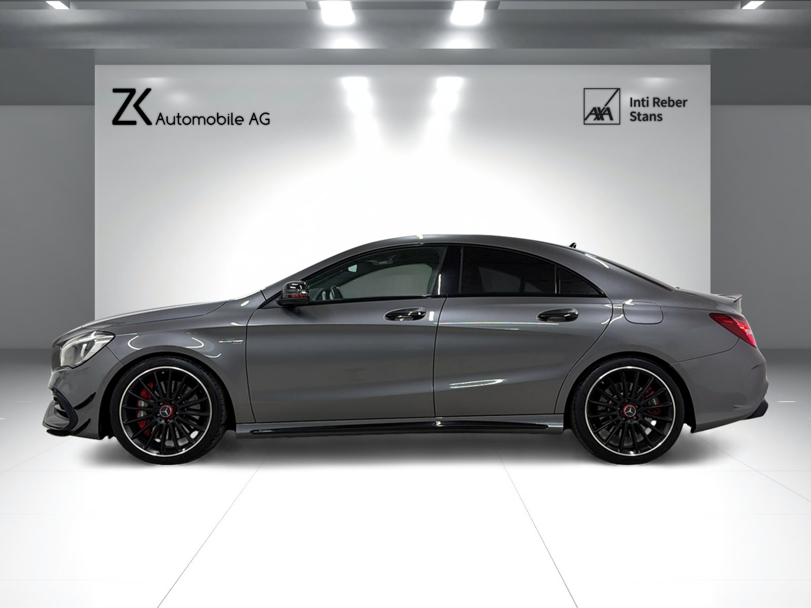 MERCEDES-BENZ CLA 45 AMG 381PS Mountaingray 4Matic Speedshift / RF-Kamera / Glasdach / H&K Sound / Night-Paket /-image-2