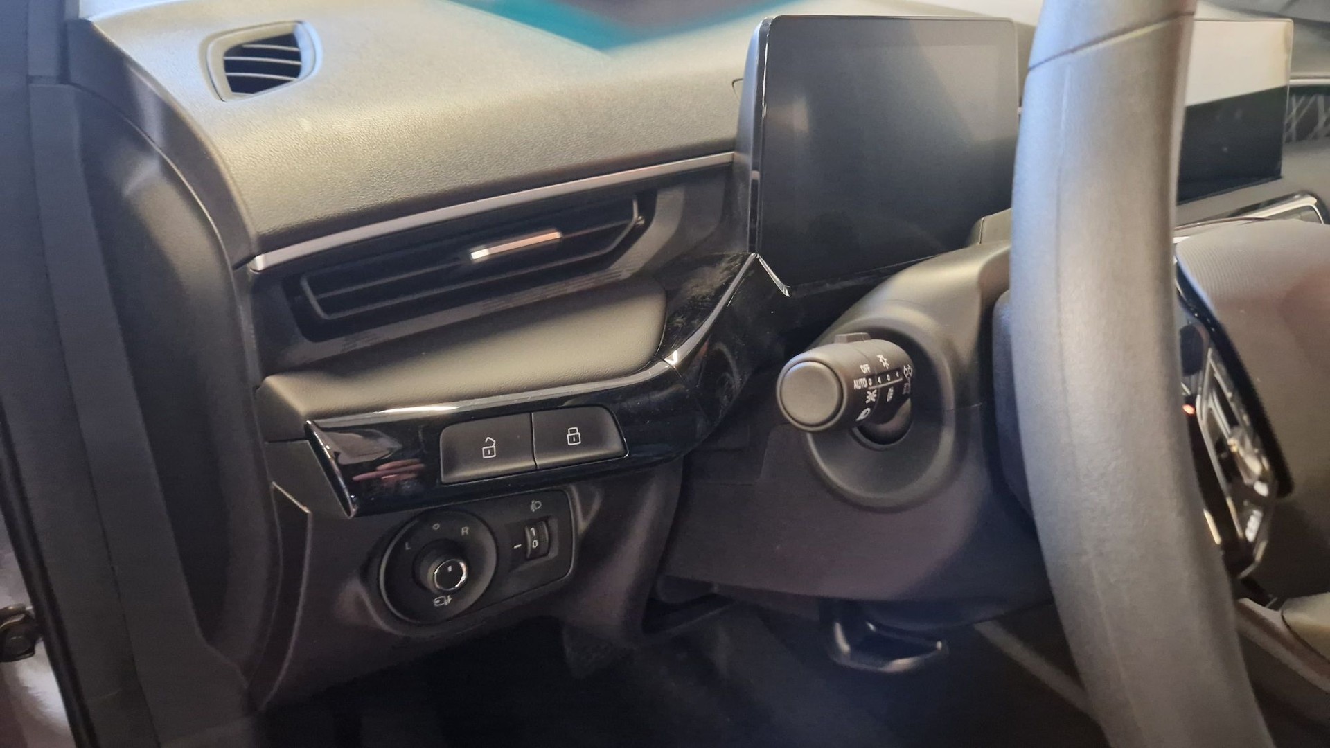 MG 3 1.5 Hybrid Comfort Aut.-image-5