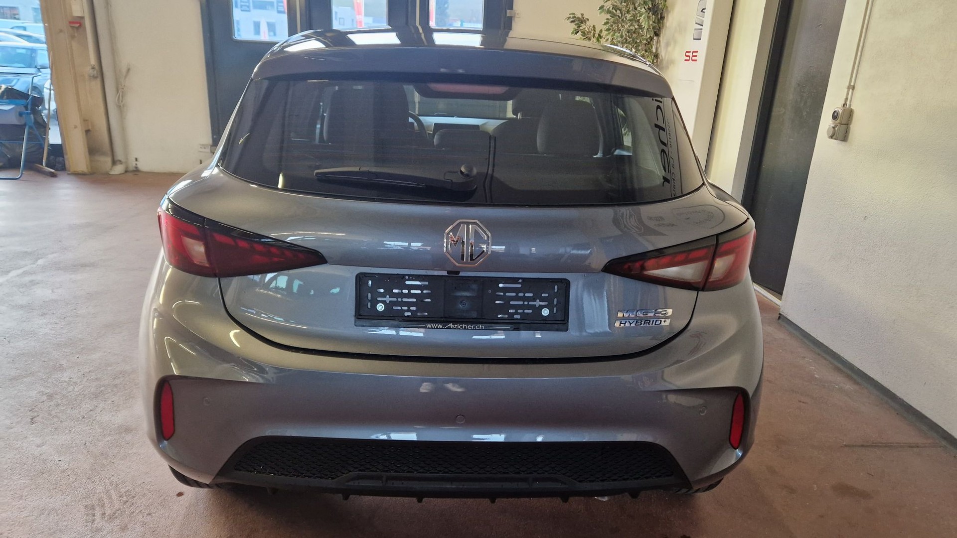 MG 3 1.5 Hybrid Comfort Aut.-image-4