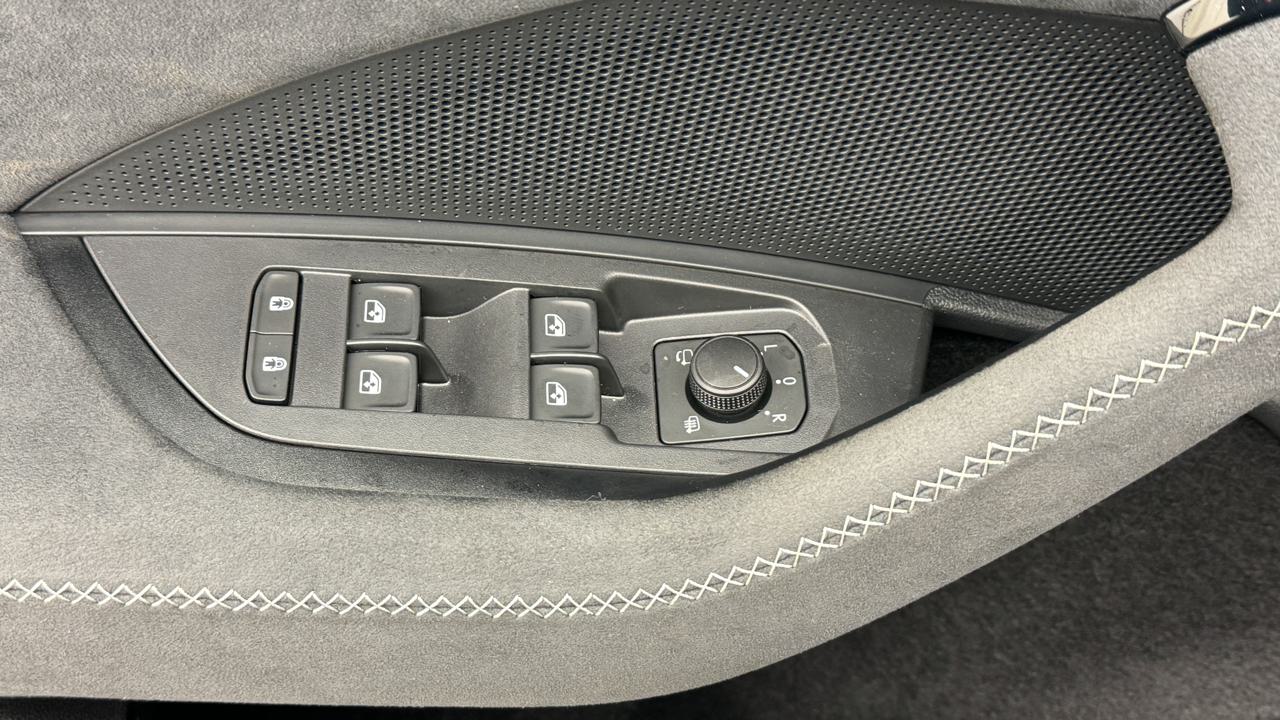 SKODA Kodiaq 1.5 TSI PHEV Sportline-image-8