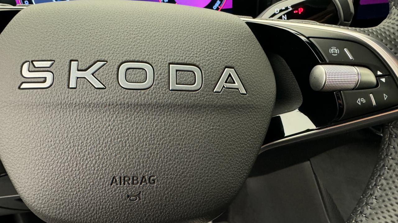 SKODA Kodiaq 1.5 TSI PHEV Sportline-image-9