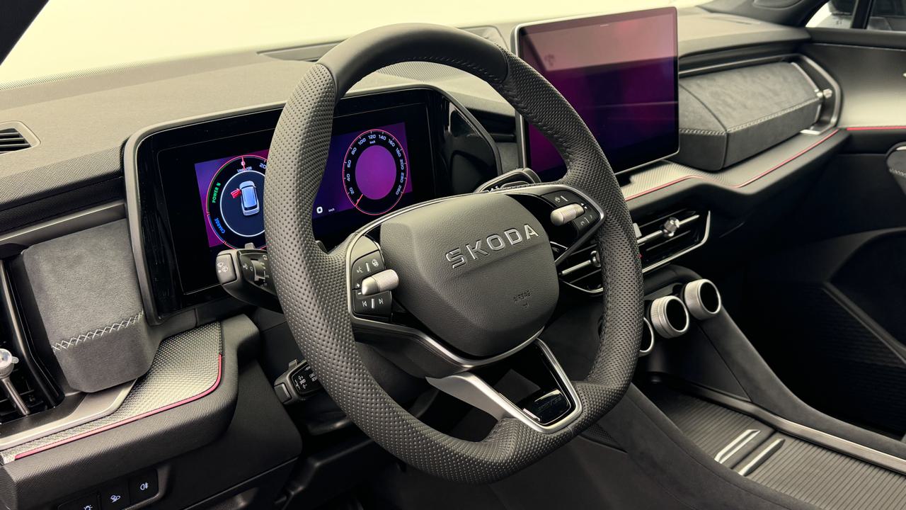 SKODA Kodiaq 1.5 TSI PHEV Sportline-image-6