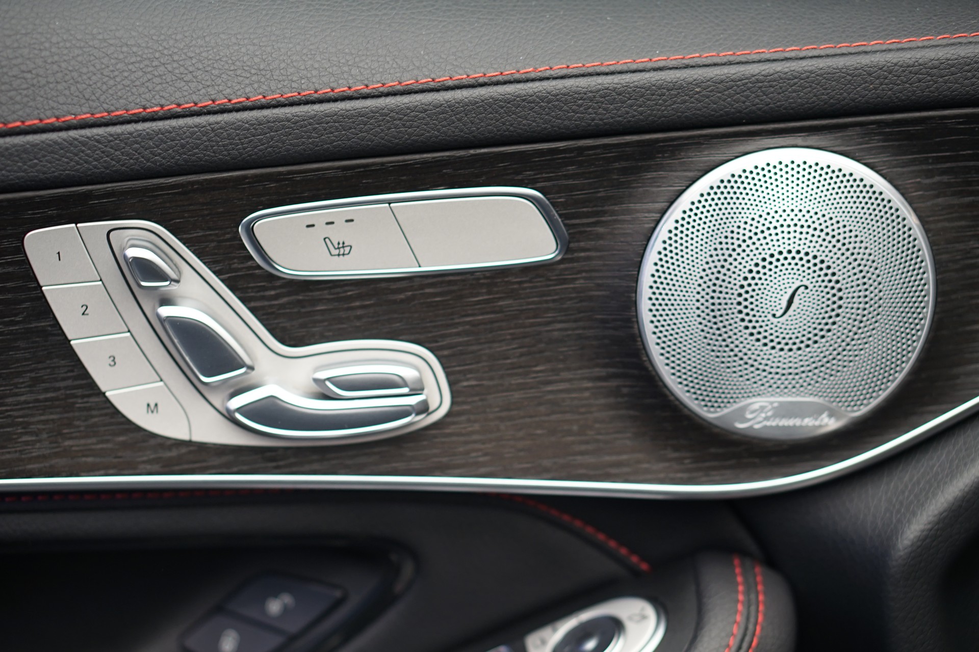 MERCEDES-BENZ GLC Coupé 43 AMG 4Matic 9G-Tronic *CH-Fahrzeug* *Mattlackierung*-image-22
