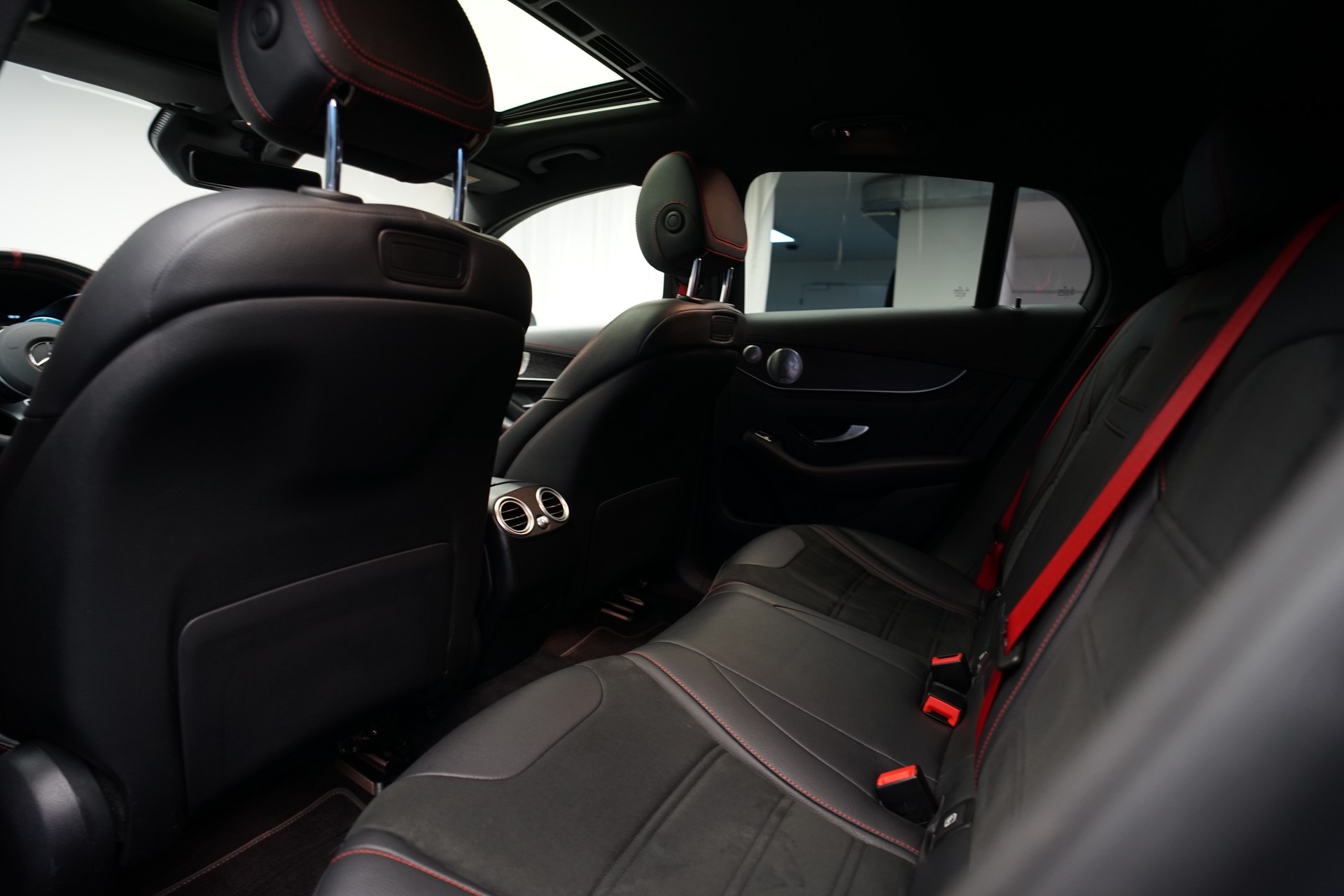 MERCEDES-BENZ GLC Coupé 43 AMG 4Matic 9G-Tronic *CH-Fahrzeug* *Mattlackierung*-image-18