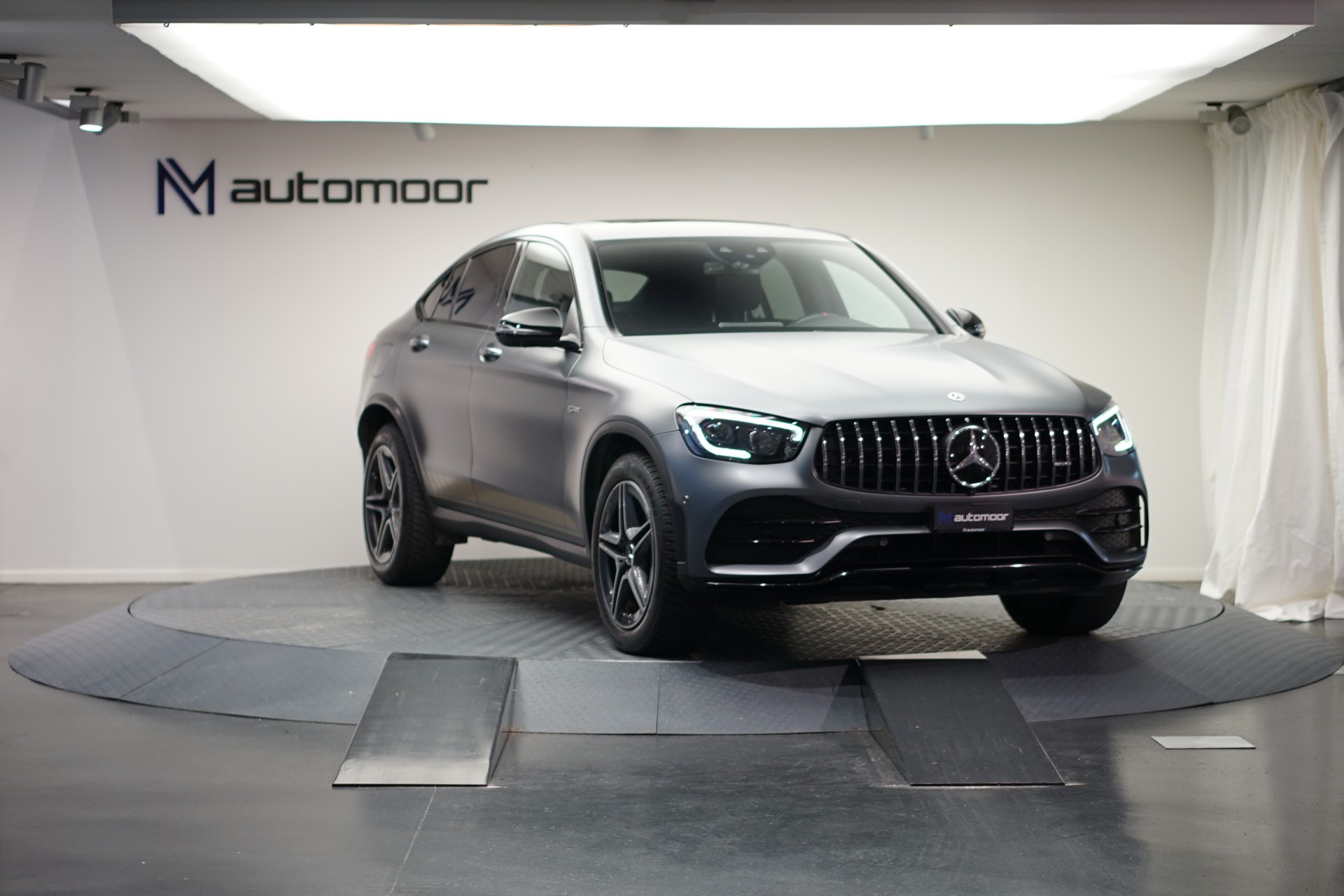 MERCEDES-BENZ GLC Coupé 43 AMG 4Matic 9G-Tronic *CH-Fahrzeug* *Mattlackierung*-image-2