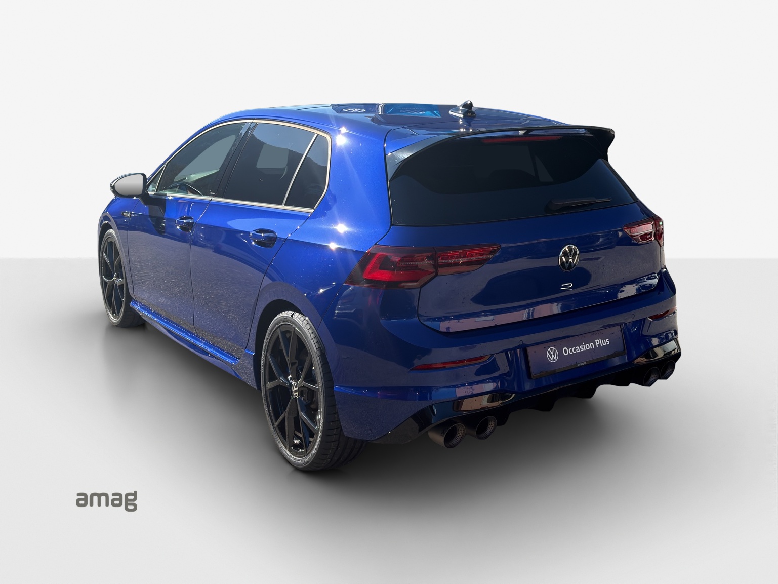VW Golf 2.0 TSI R DSG 4Motion-image-2