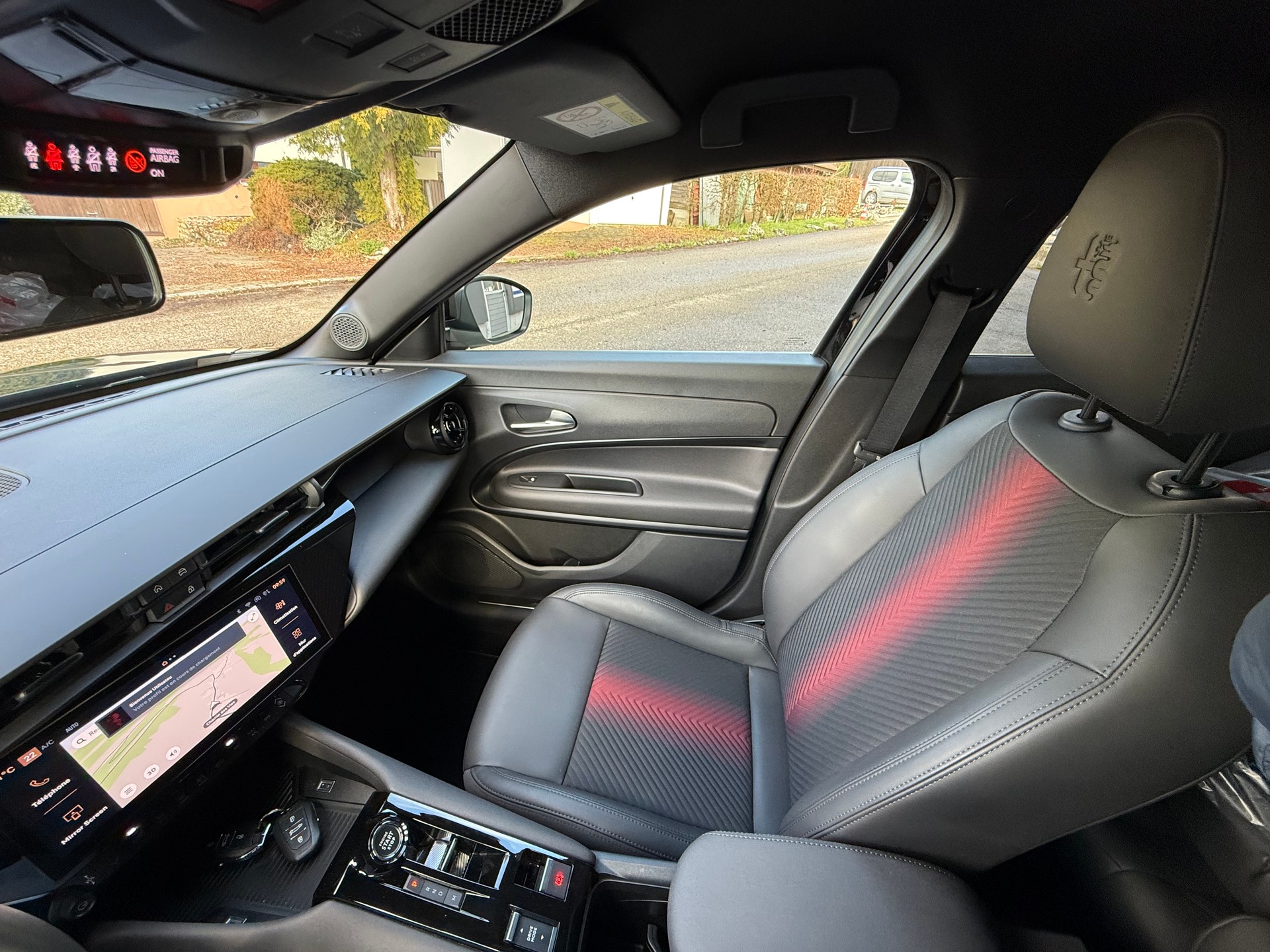 ALFA ROMEO Junior 1.2 48V Hybrid Intensa SPECIALE / VENDUE VERKAUFT-image-9