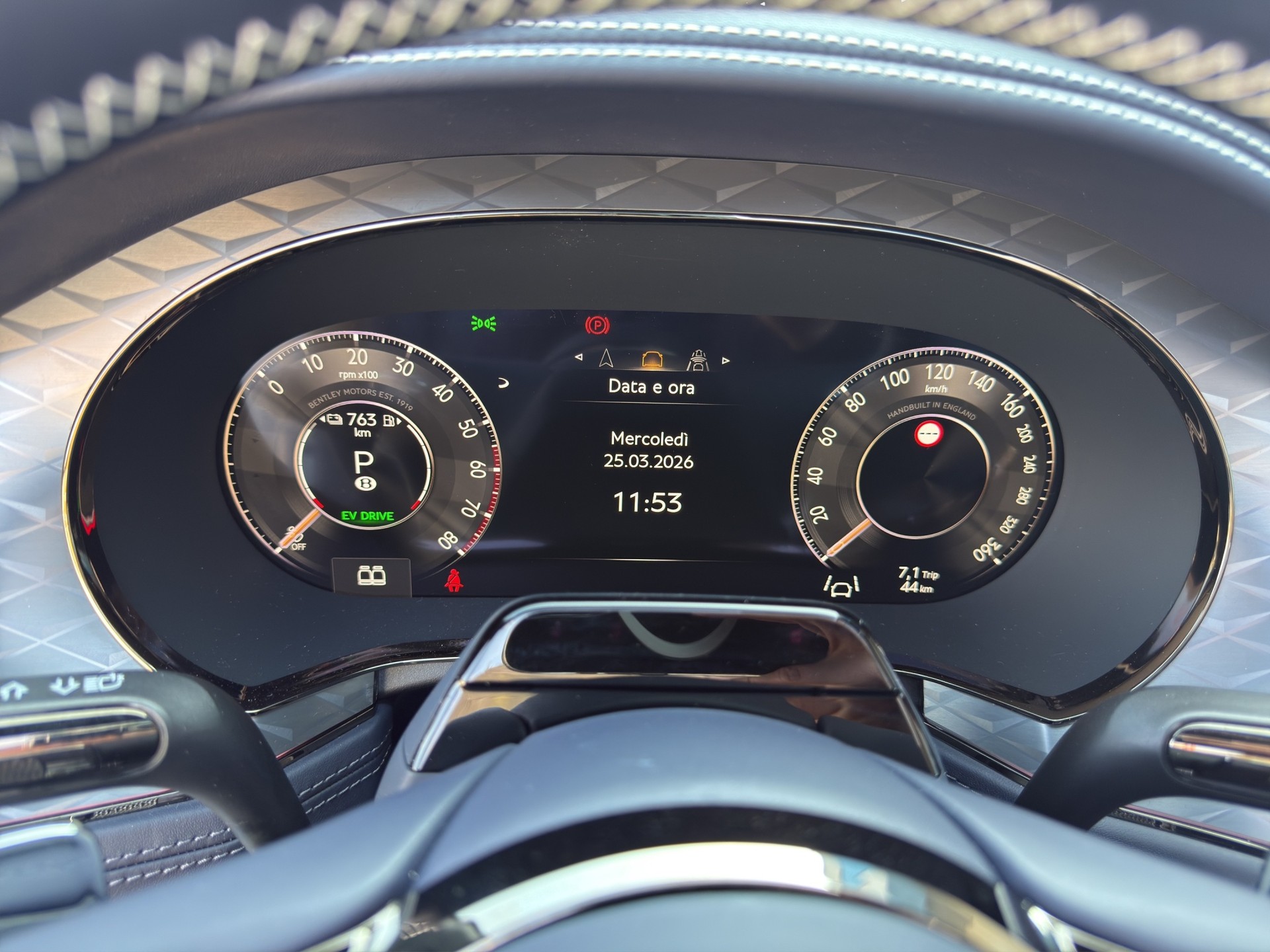 BENTLEY New GTC Continental S-image-5