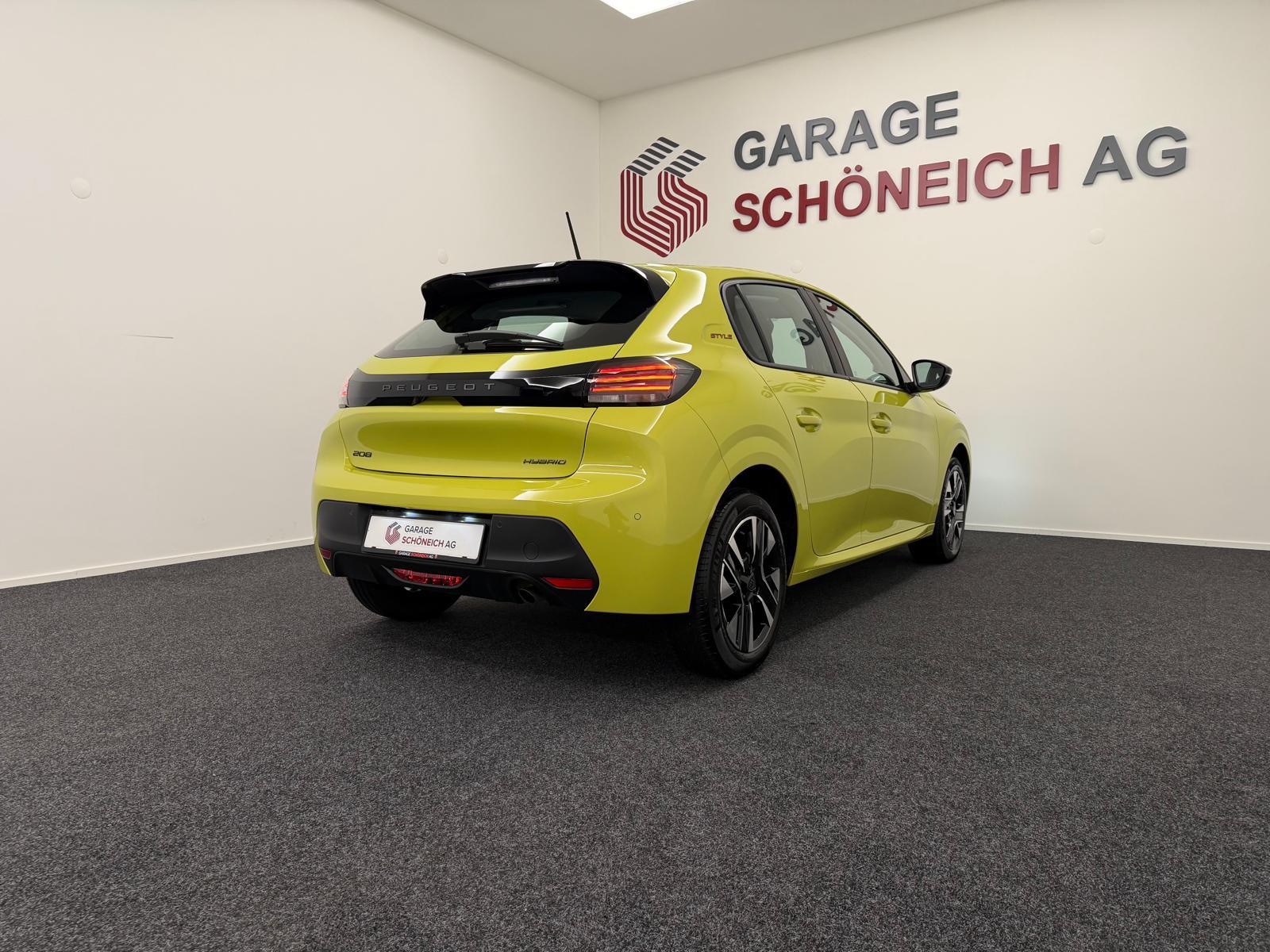 PEUGEOT 208 1.2 Hybrid Style-image-4