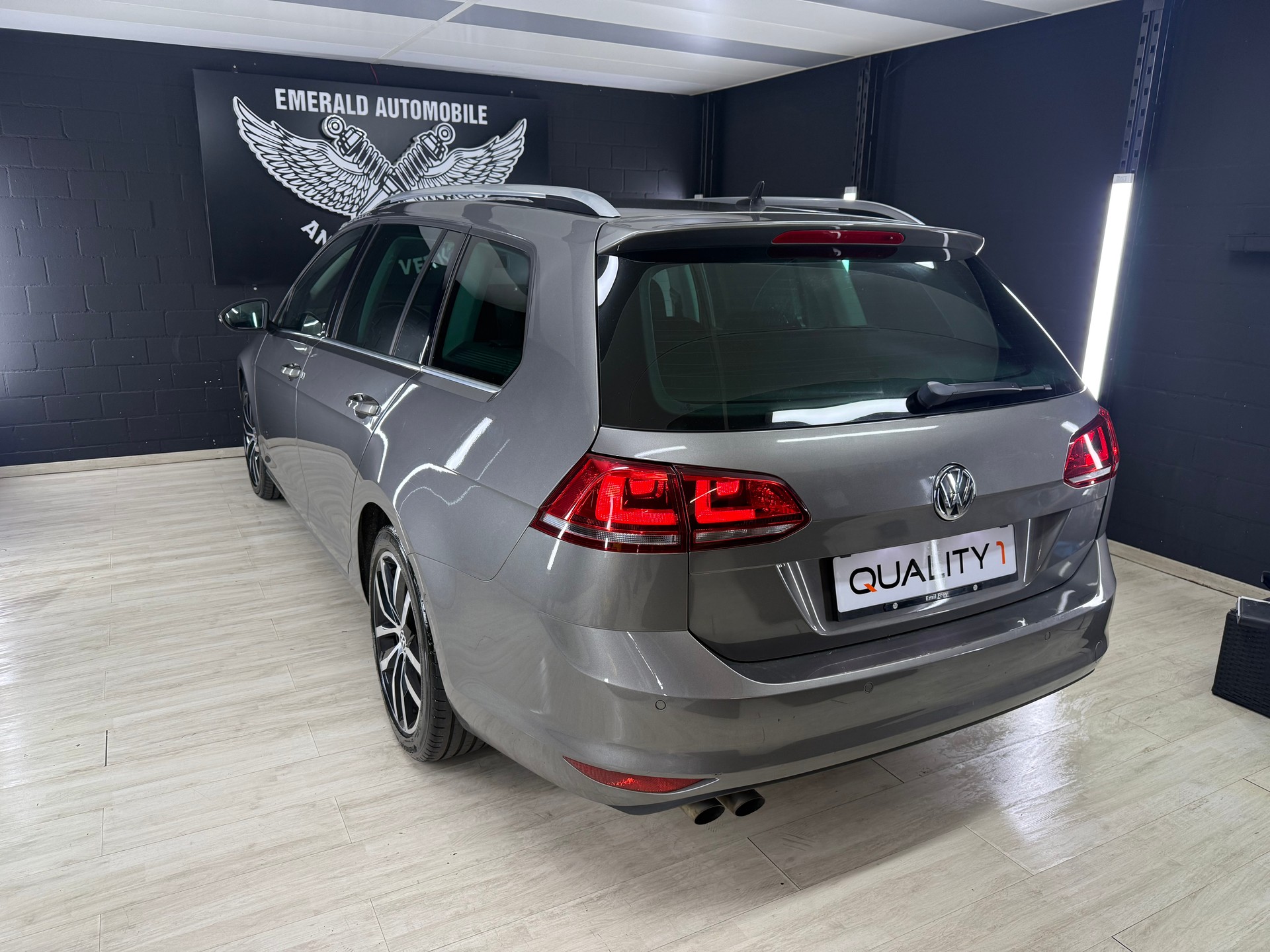 VW Golf Variant 2.0 TDI Comfortline DSG-image-3
